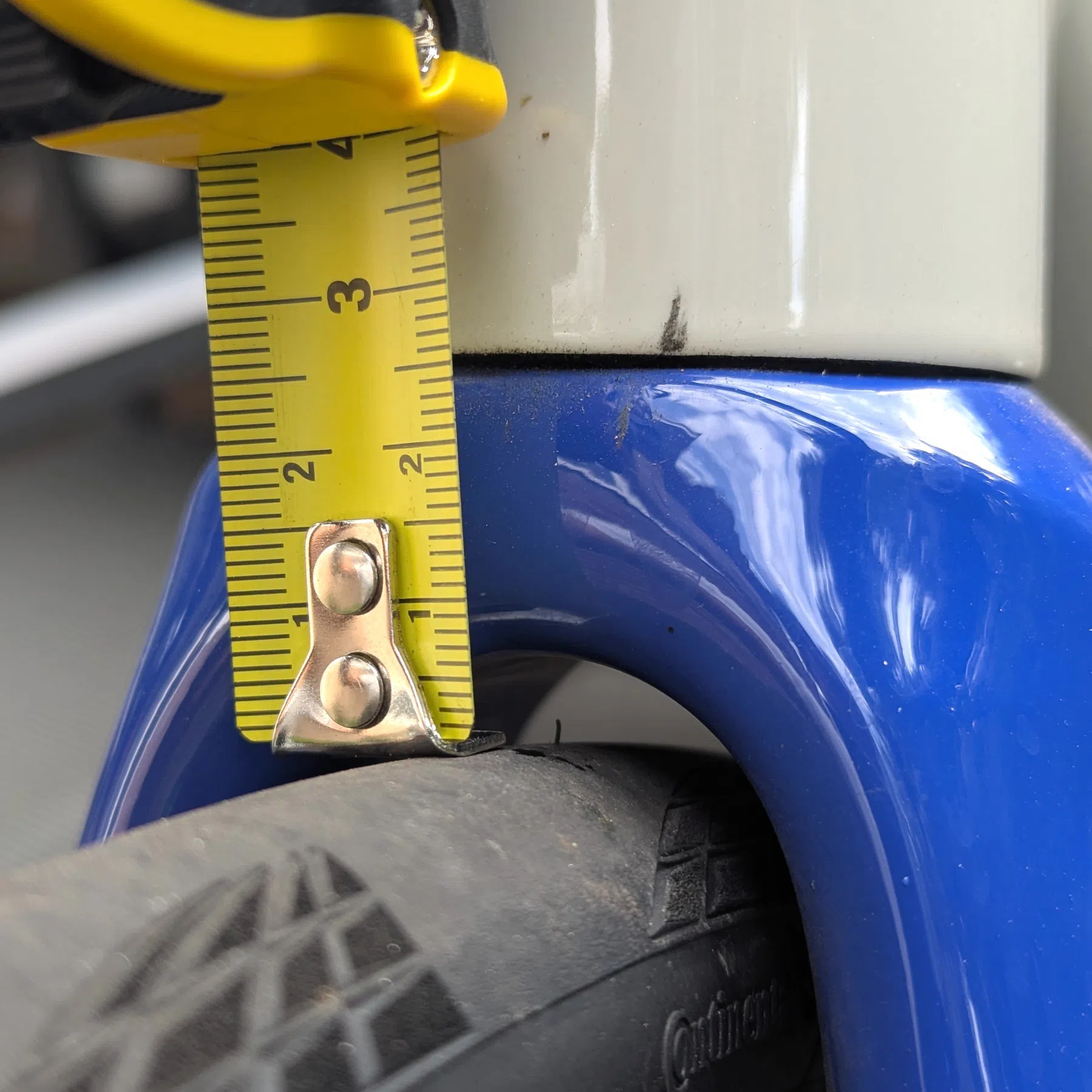 Tire clearance meten voorband