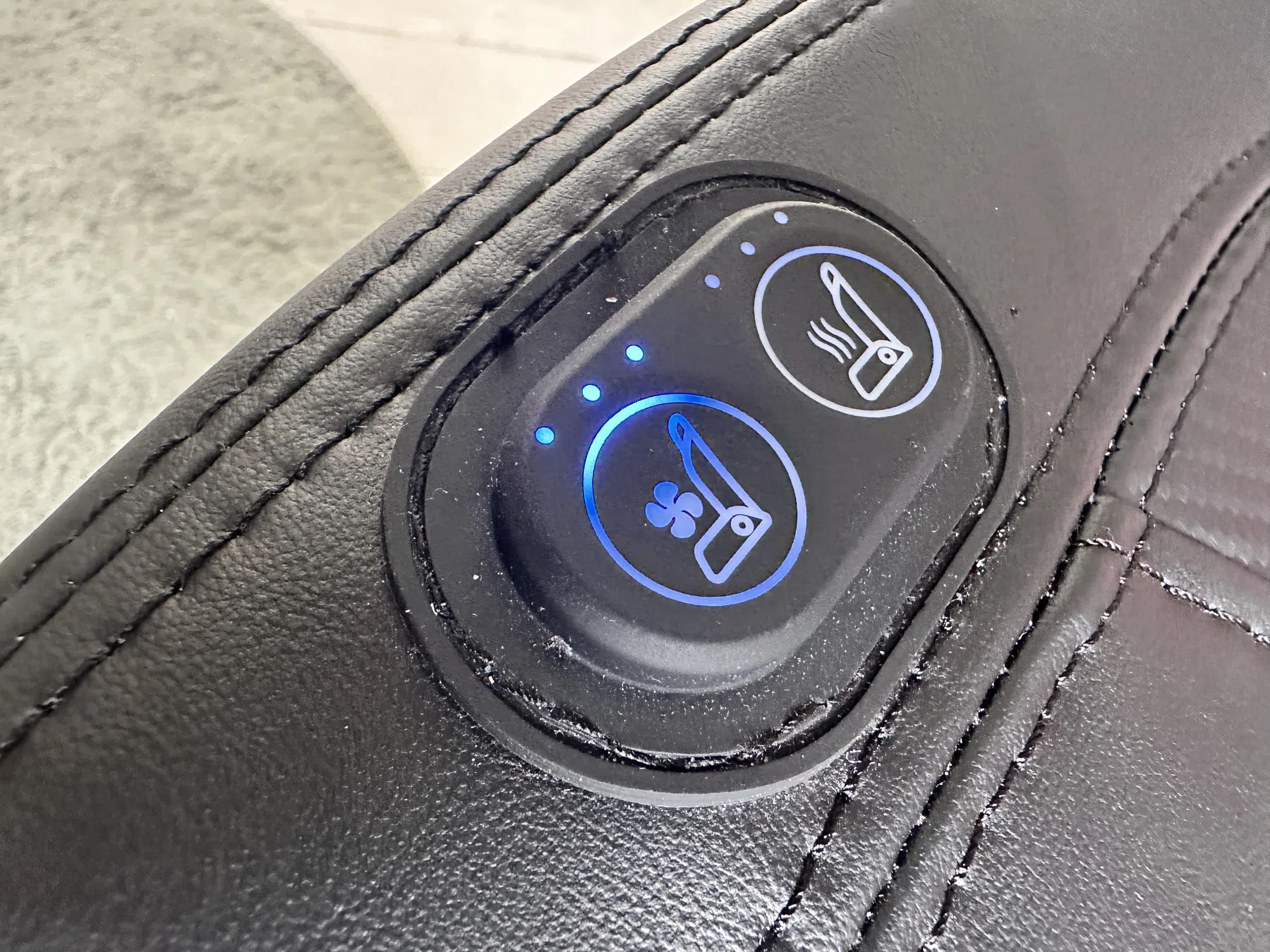 Stoelverwarming en koeling