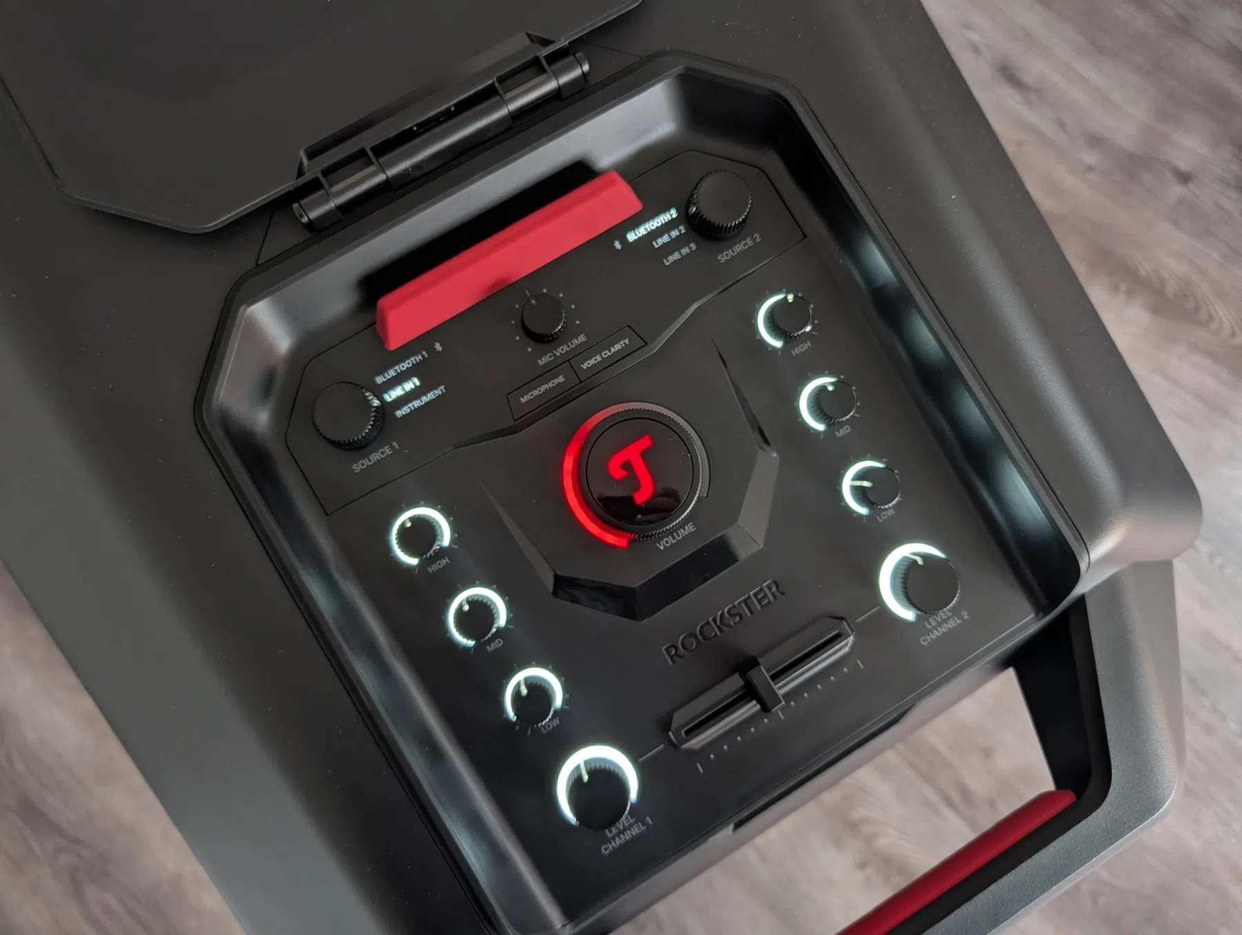 Het vernieuwde bedieningspaneel.