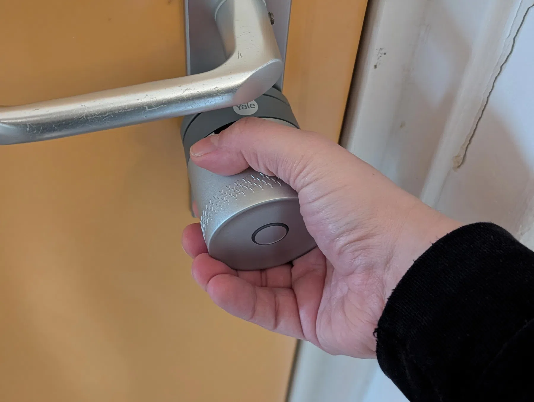 De draaiknop laat zich prettig bedienen.