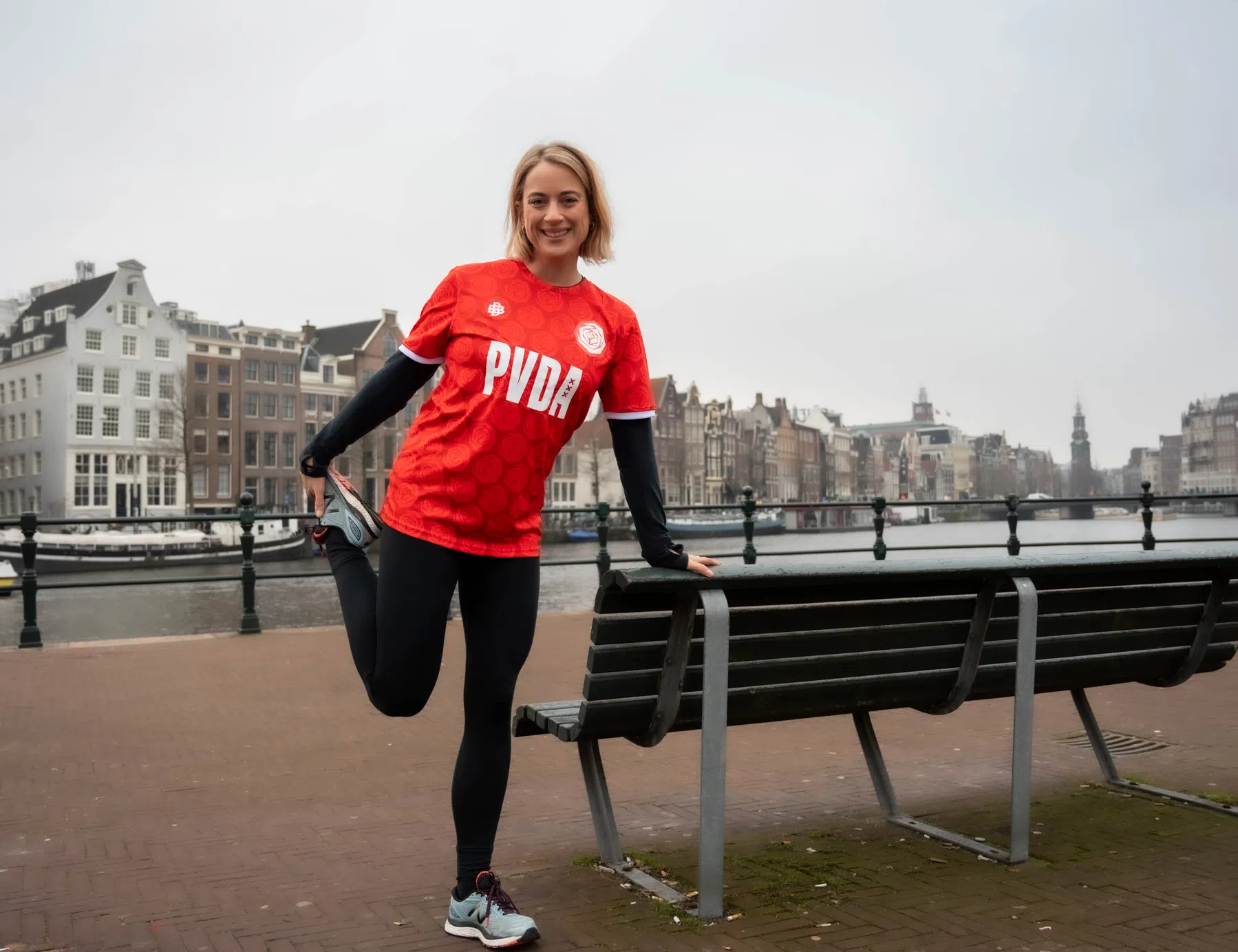 Lian Heinhuis loopt in Amsterdam