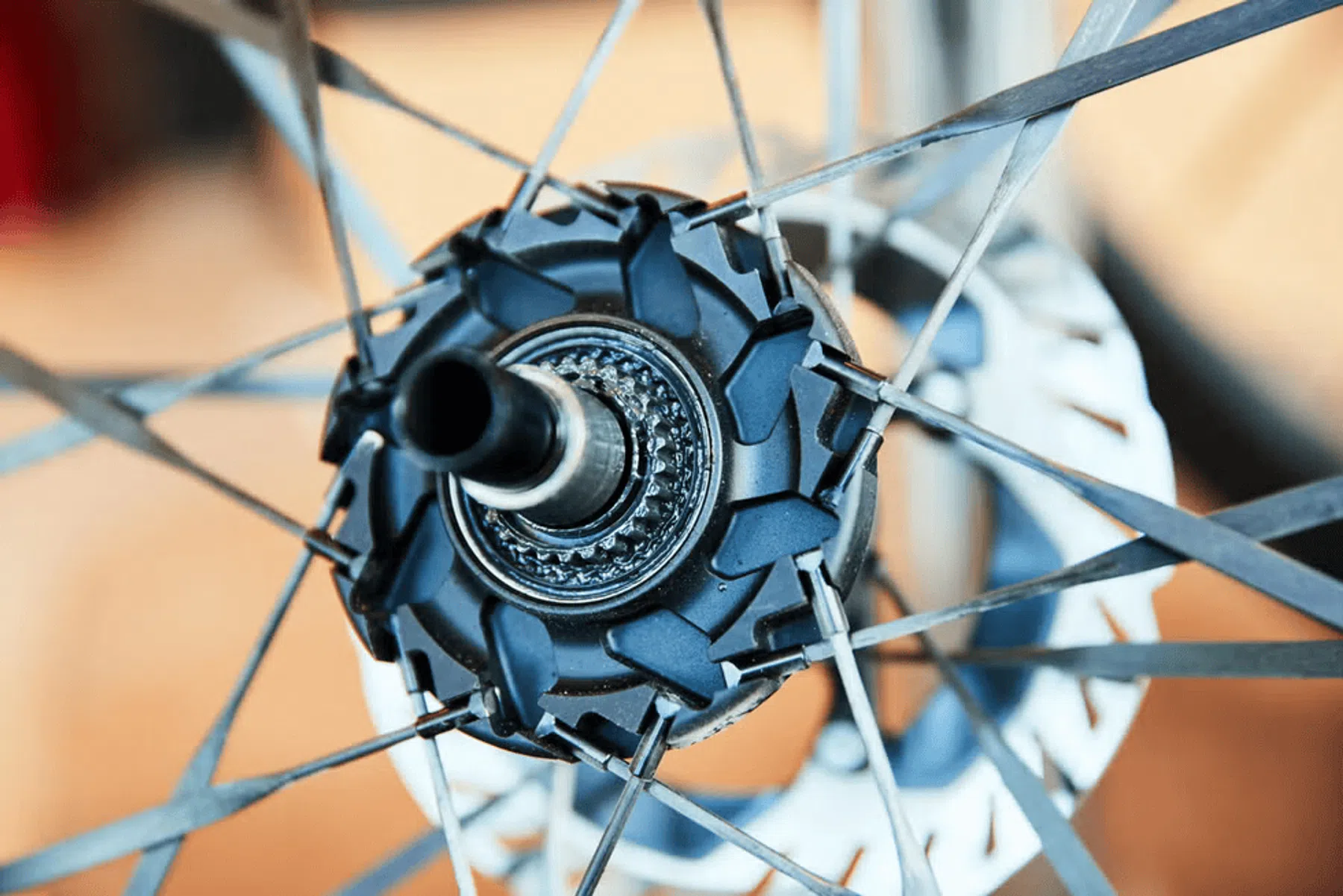 mechanismen zijn afhankelijk van snelle bewegingen. Dik vet kan dat vertragen.