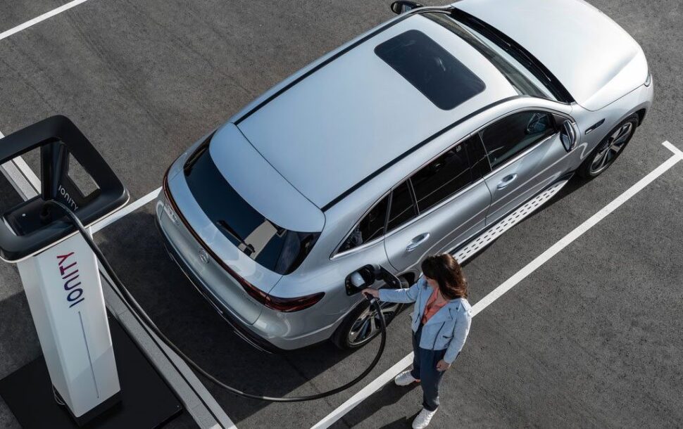Mercedes EQC opladen