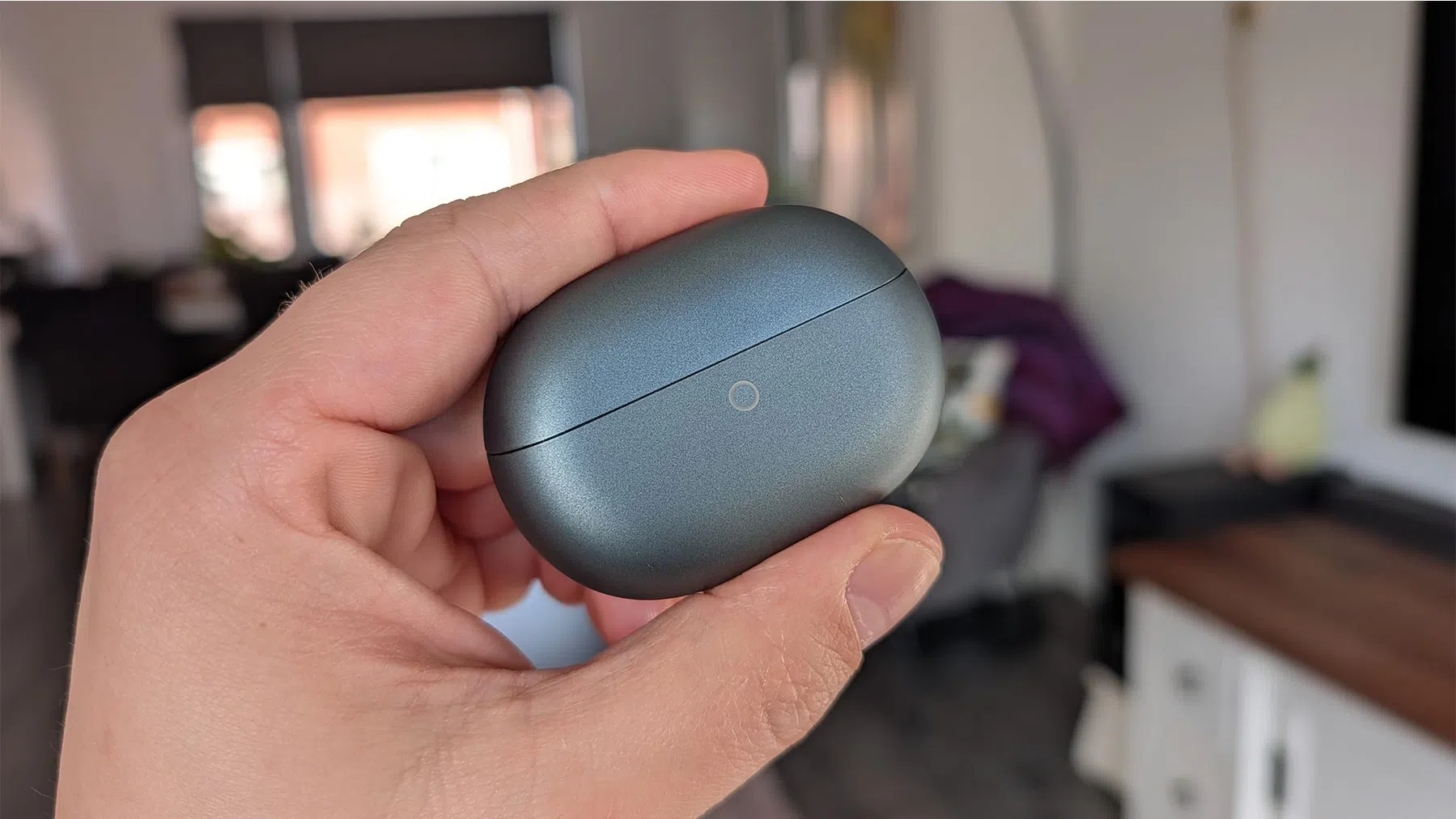 Het gladde hoesje van de Huawei Freebuds Pro 5.