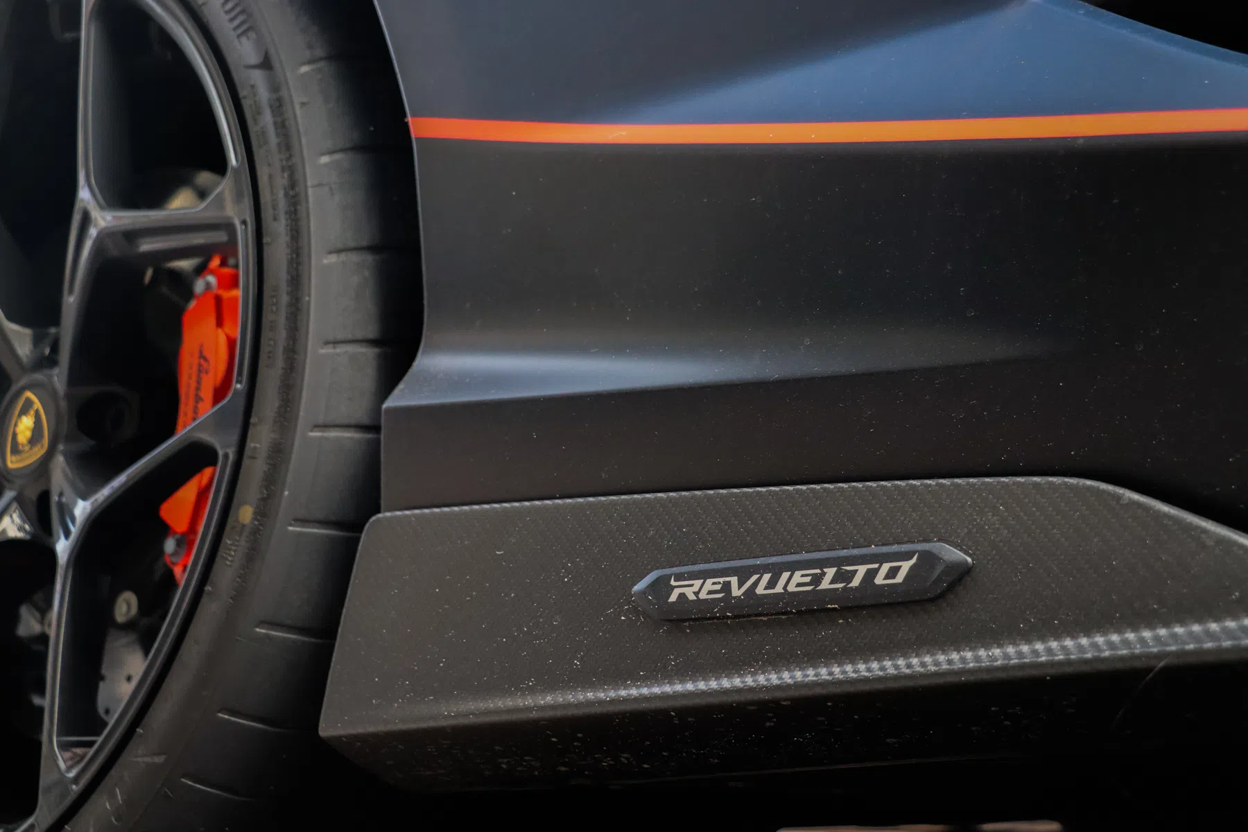 Lamborghini Revuelto