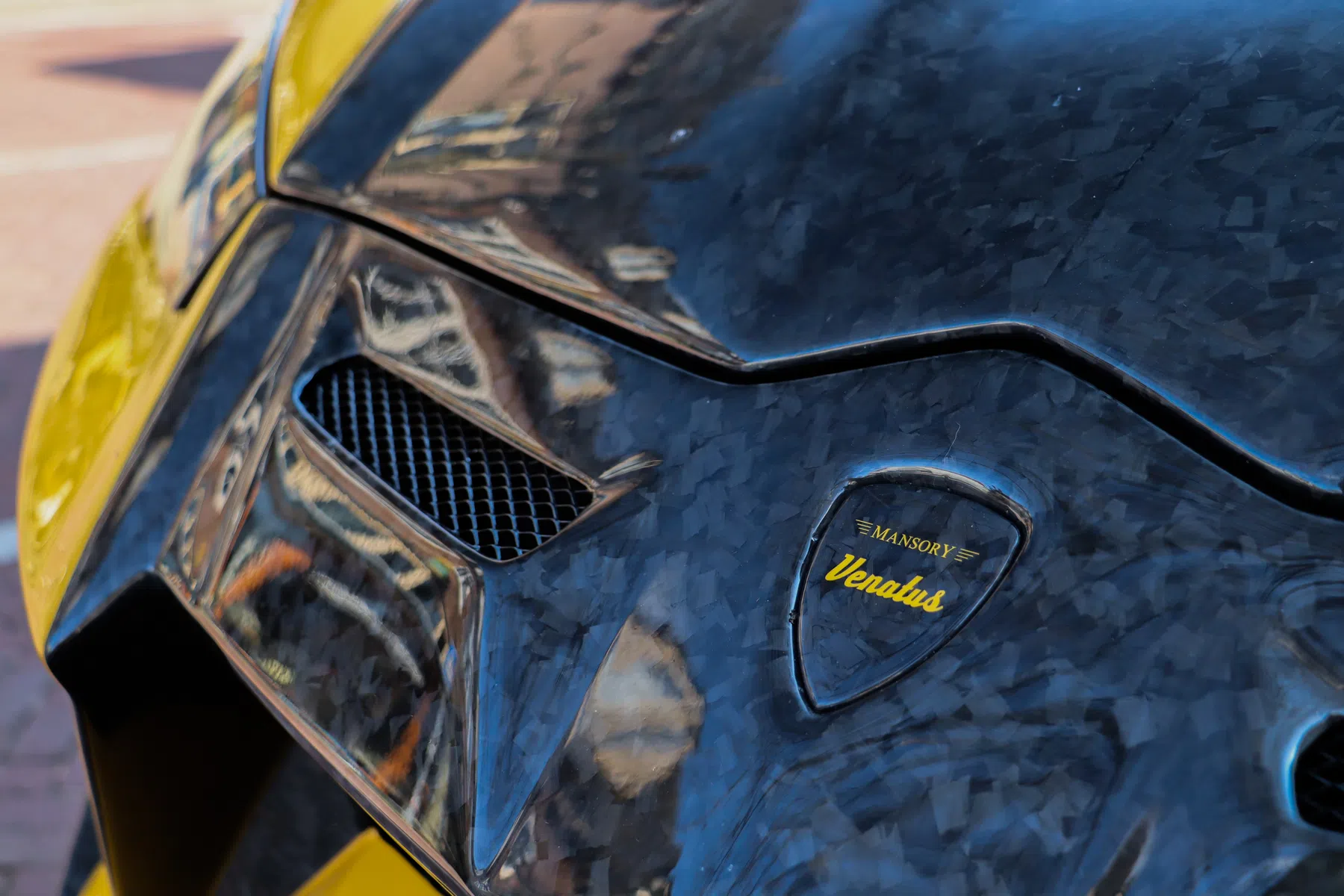 Lamborghini Urus Mansory