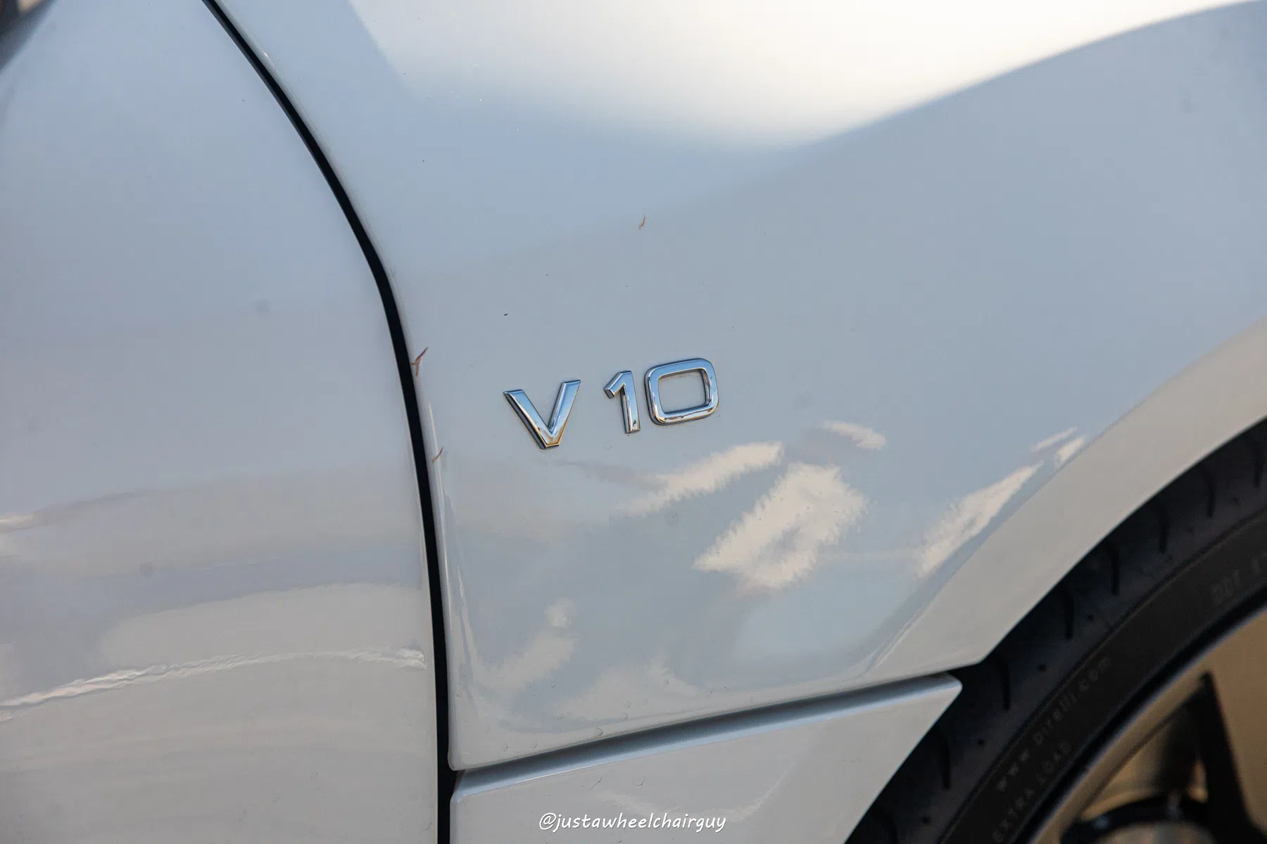 Audi R8 V10