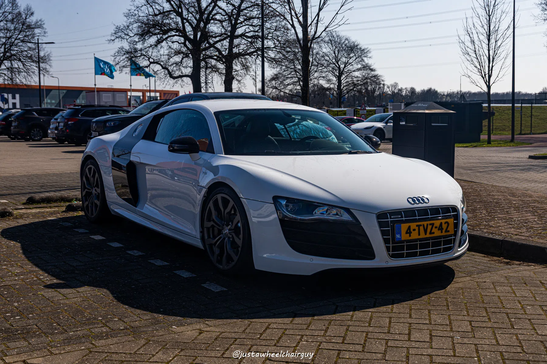 Audi R8 V10