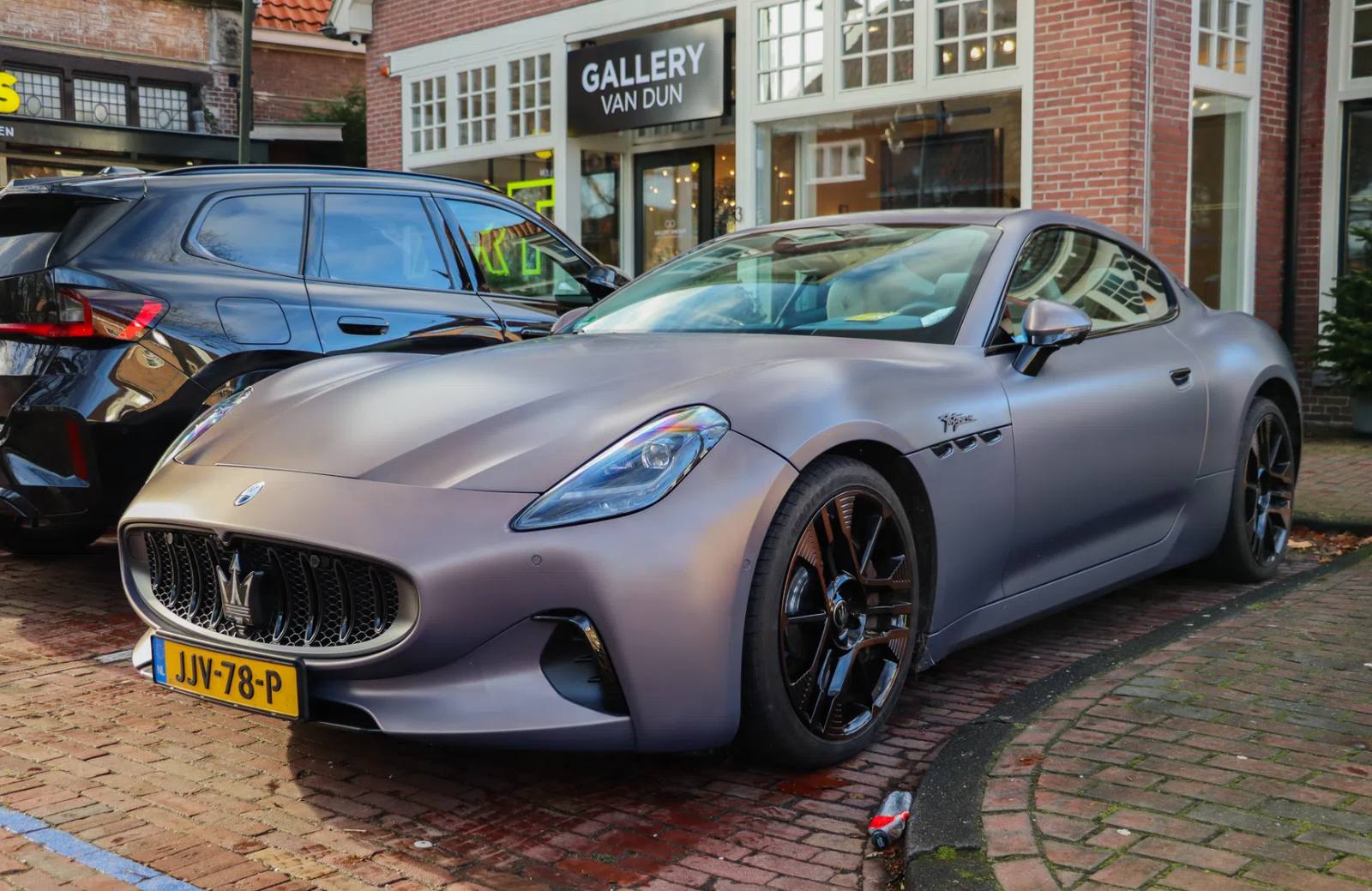 Maserati GranTurismo Folgore Nederlands