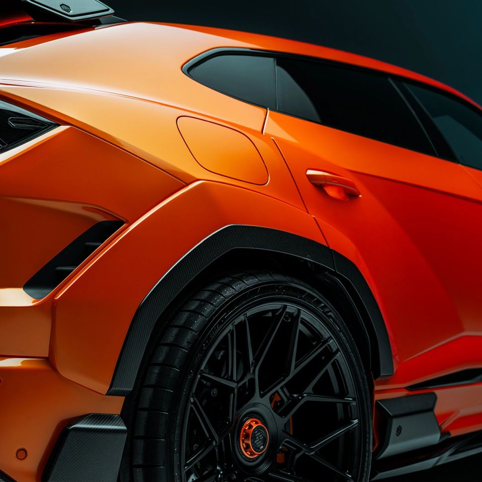 Lamborghini Urus SE Urban Automotive
