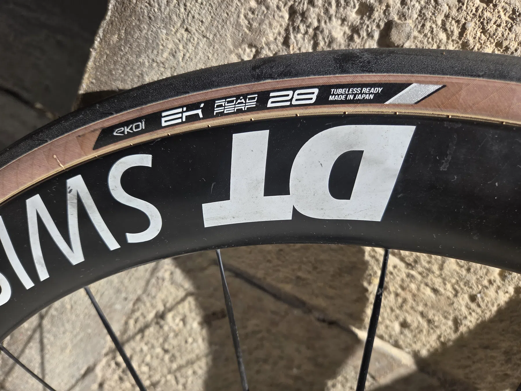 Review: Eko&iuml; Perf 28 Amber tubeless banden