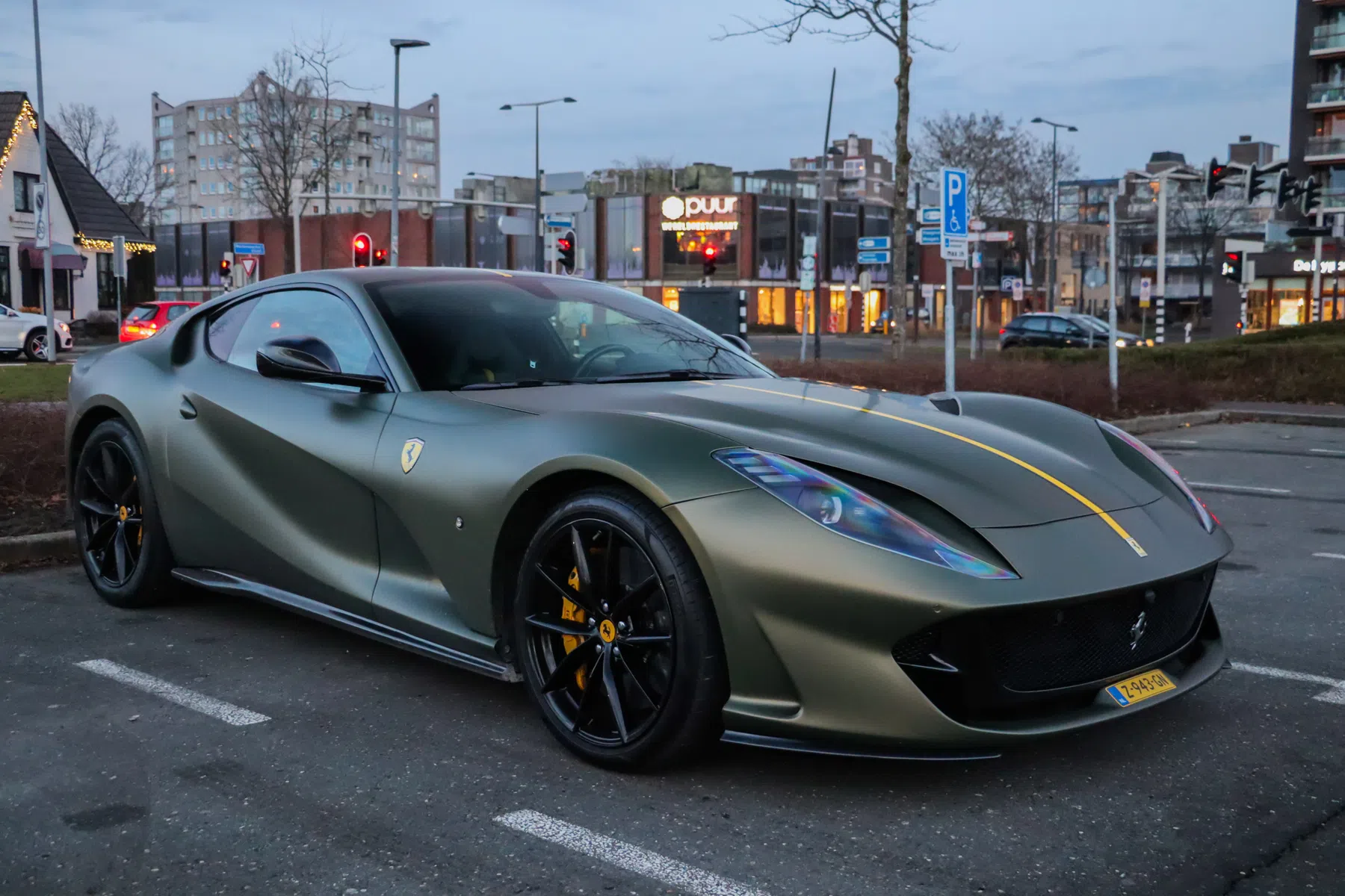 Ferrari 812 Superfast
