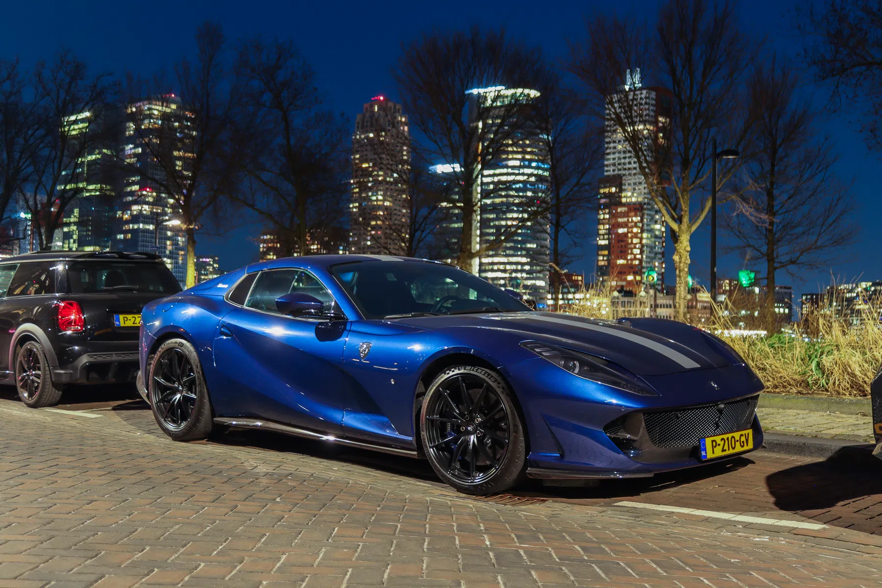 Ferrari 812 GTS