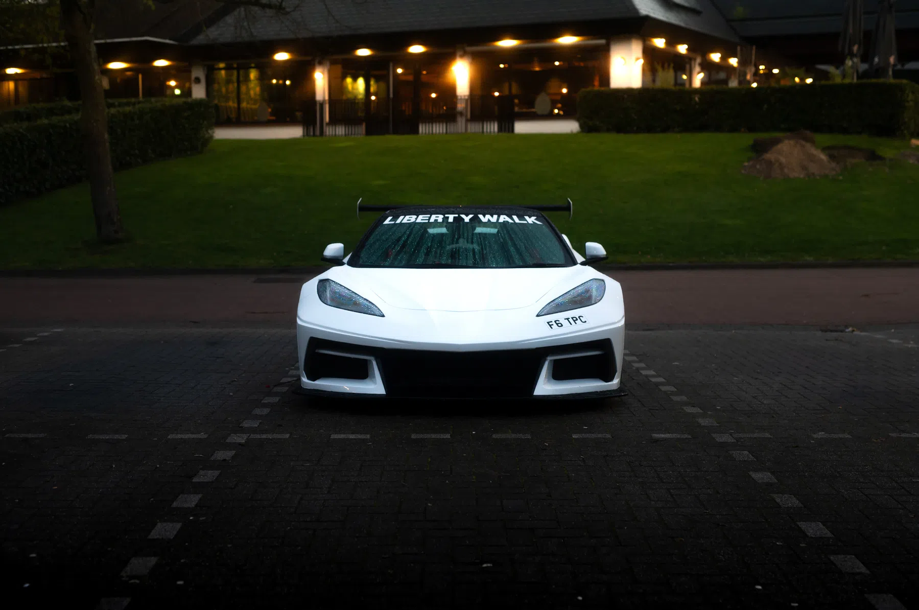 Chevrolet Corvette C8 LBWK