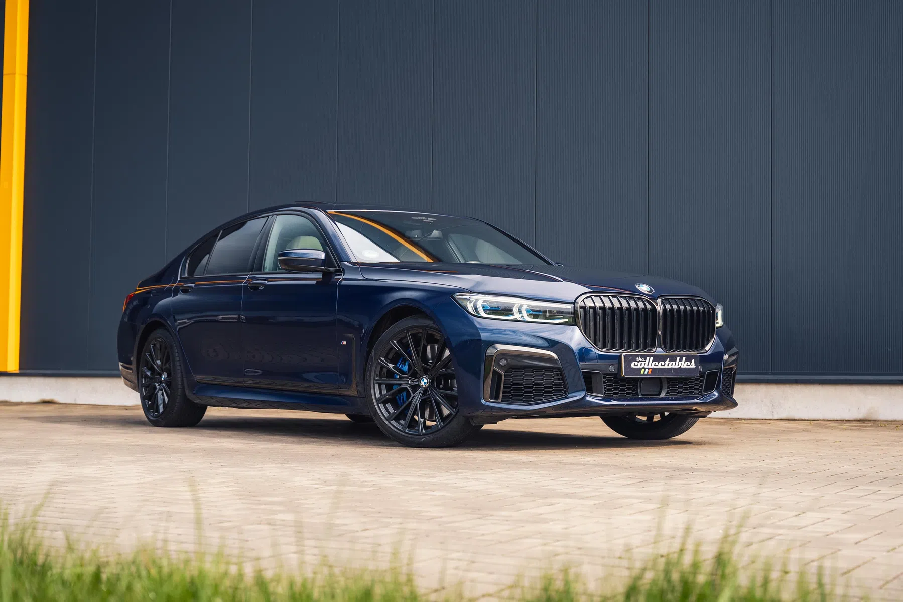 BMW 750i G11