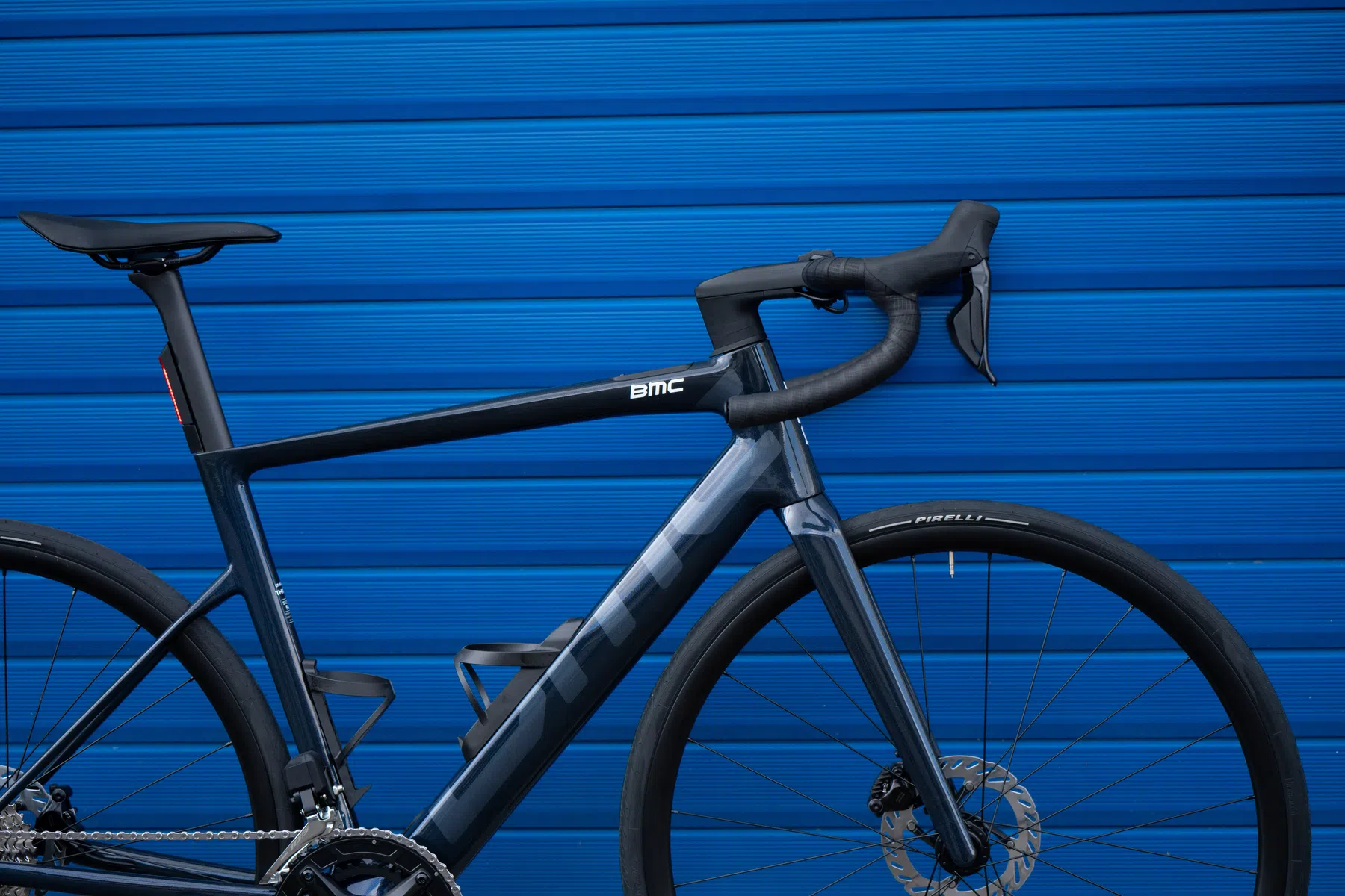 De Teammachine01 AMP Three