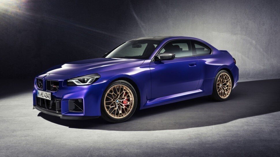 BMW M2 in blauw