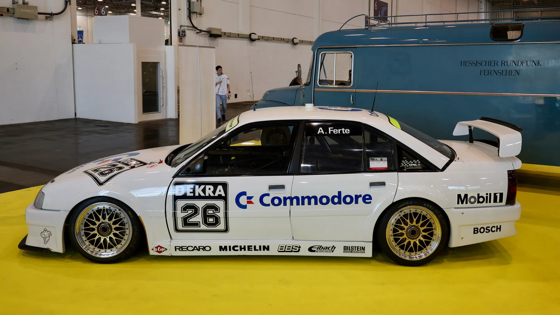Opel Omega 3000