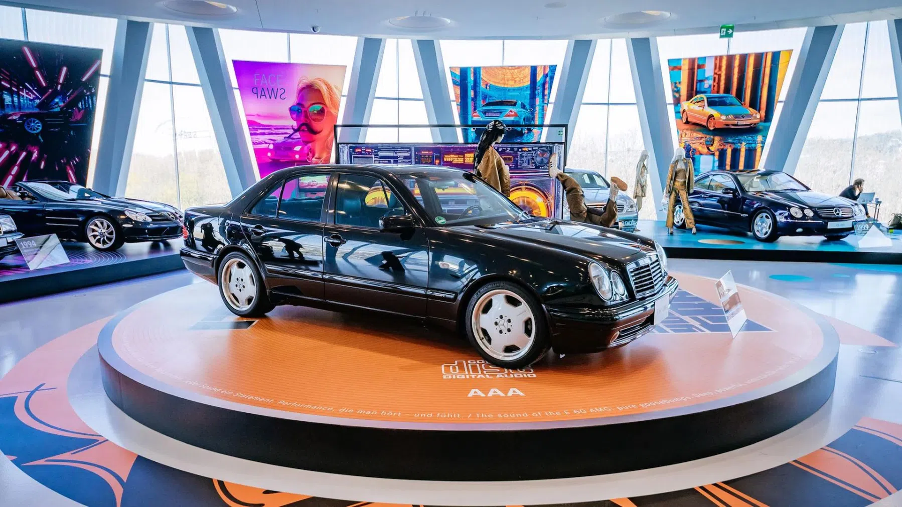 Mercedes museum youngtimers