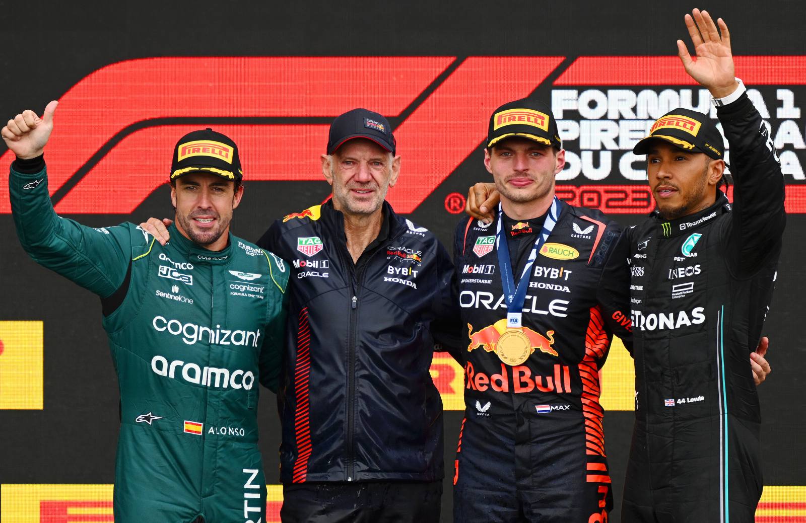 Podium Alonso Newey Verstappen Hamilton