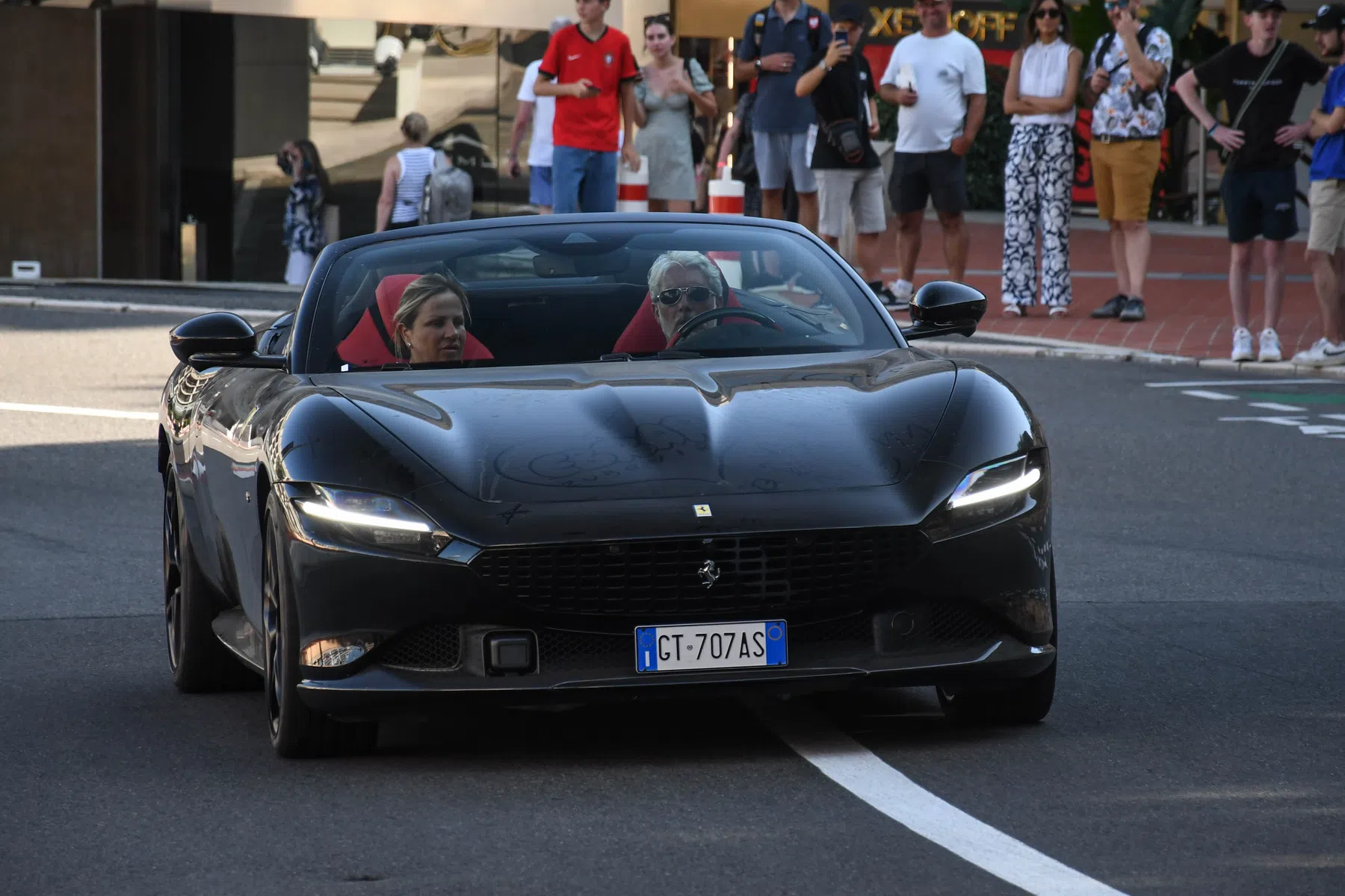 Ferrari Roma Spider