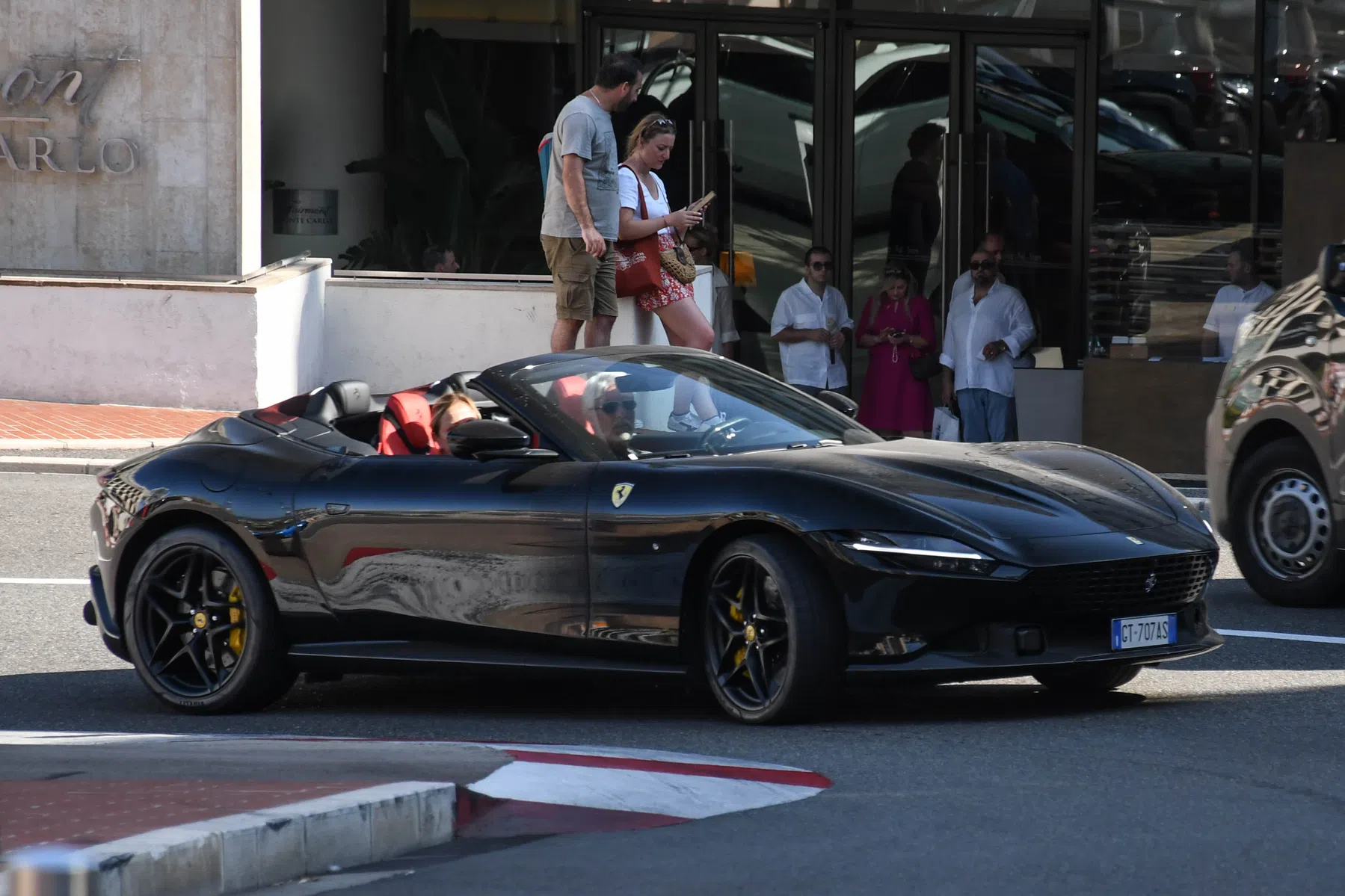 Ferrari Roma Spider