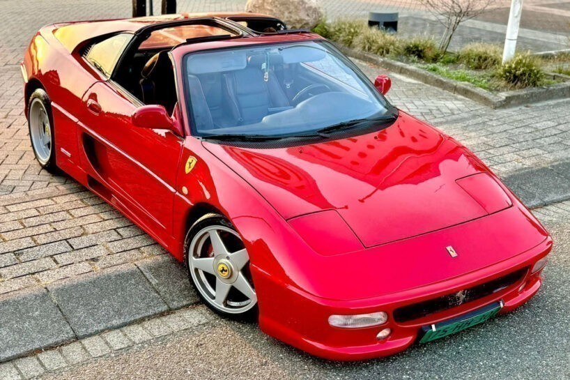Ferrari F355 replica