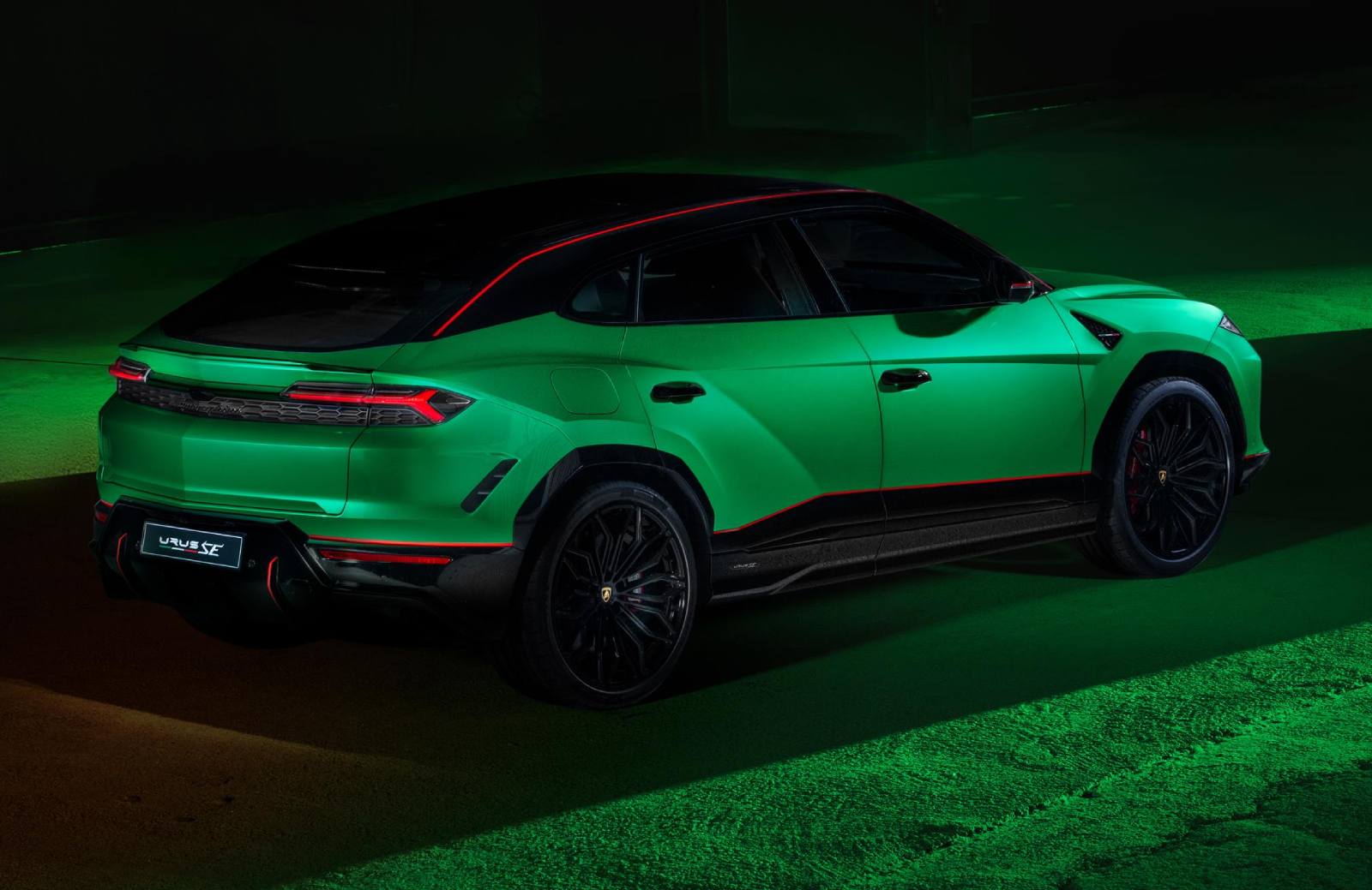 Lamborghini Urus SE “Tettonero” Capsule