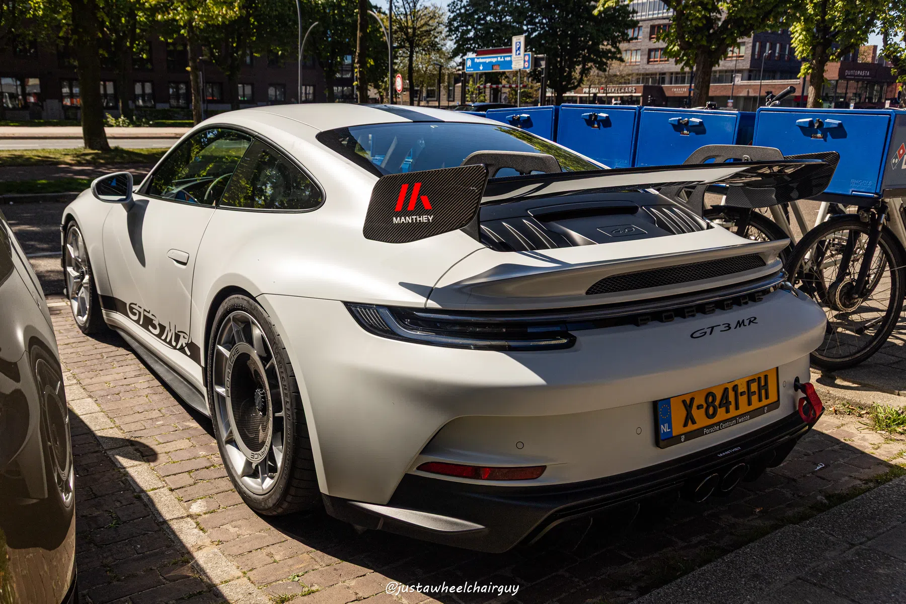 Porsche 992 GT3 MkI Manthey Racing
