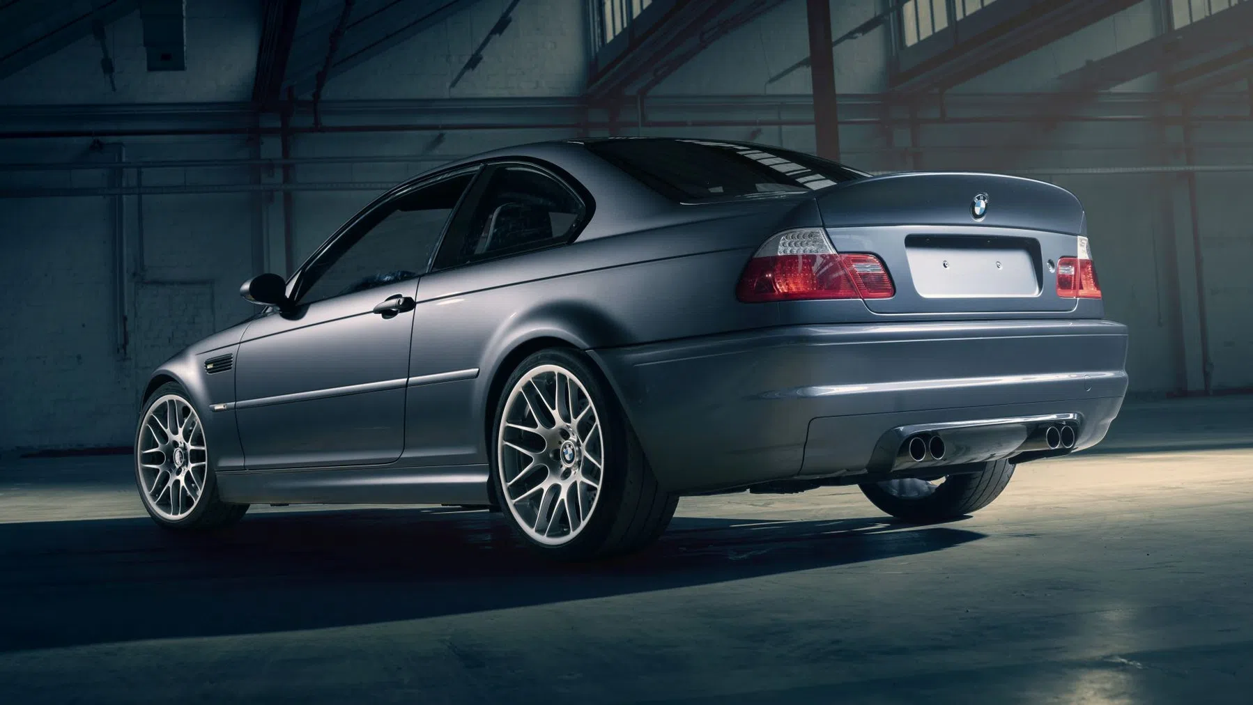 BMW M3 CSL V8
