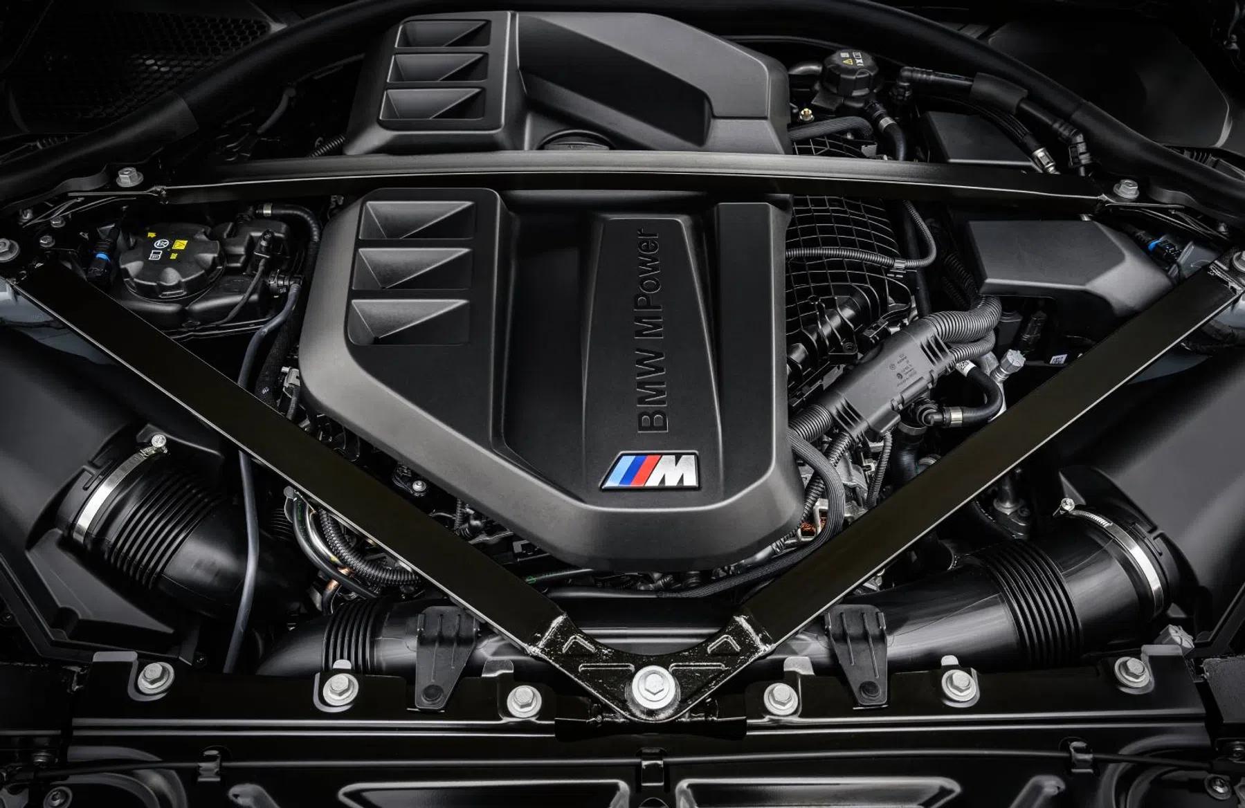BMW M vindt ideale middenweg: langer vol vermogen én minder verbruik!
