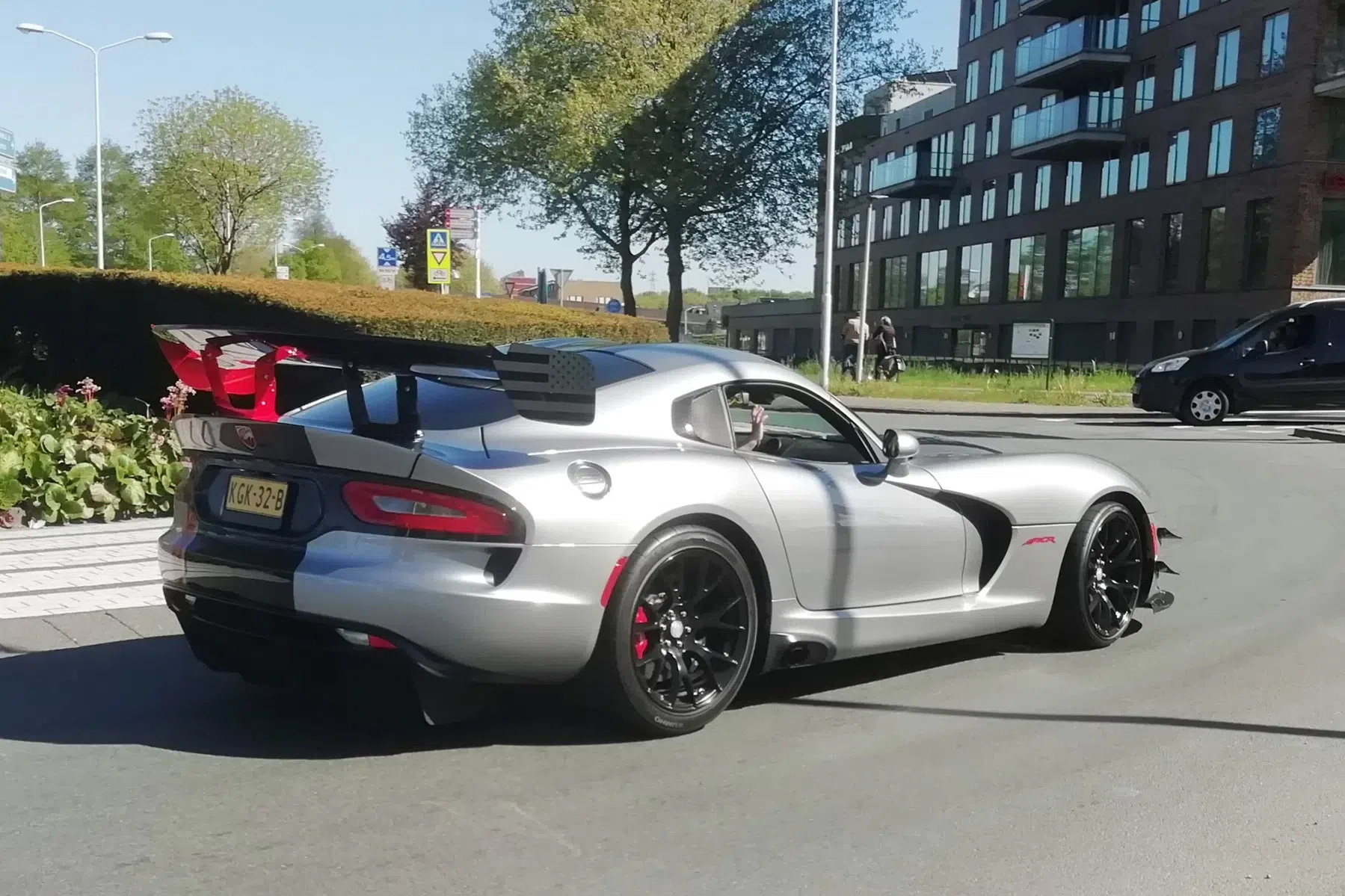 Er staat een nieuwe Toyota Supra van € 190.227 op Nederlands kenteken