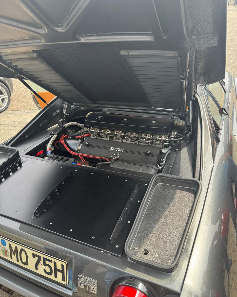 Ferrari 308 GTB V12