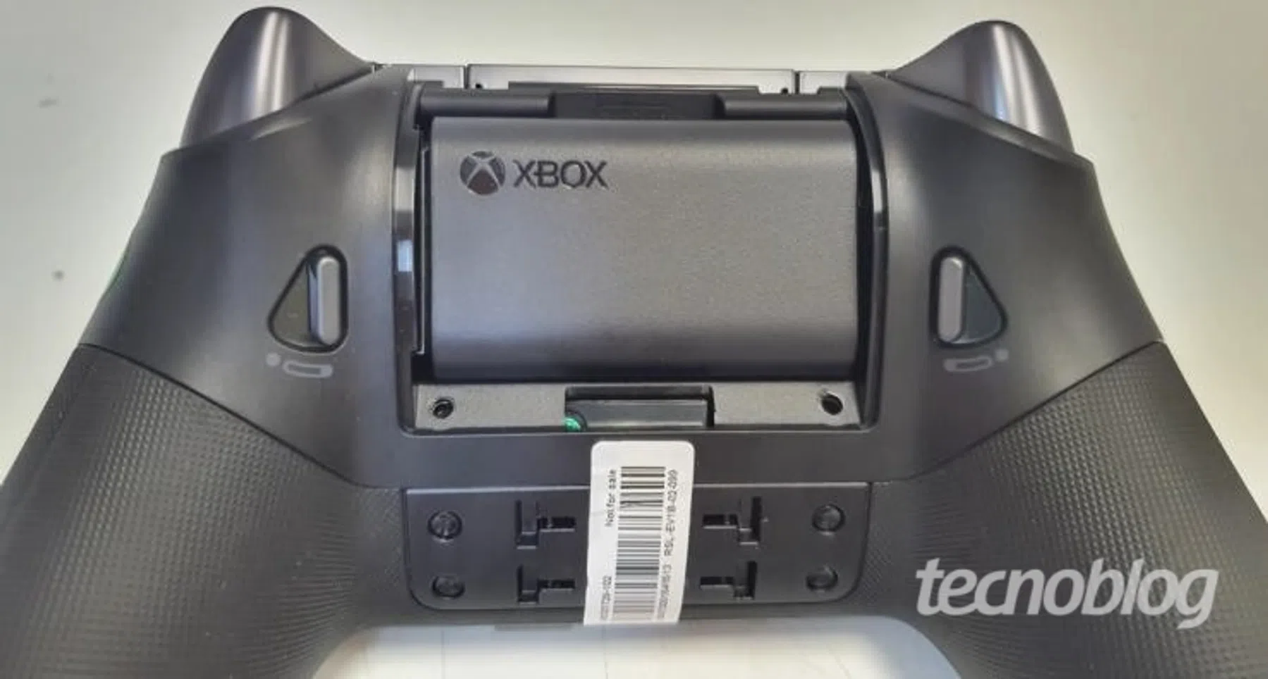Xbox Elite 3 controller
