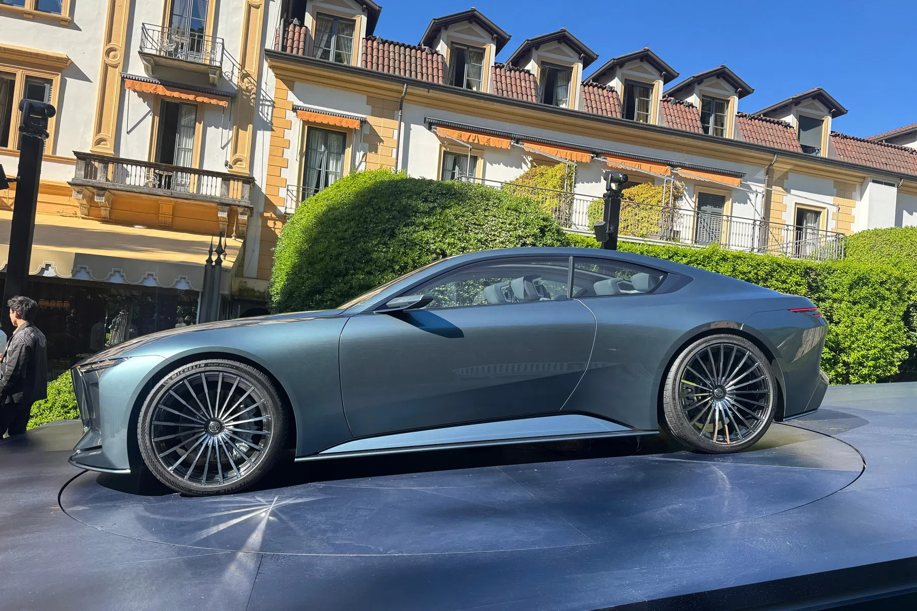 Vision BMW Alpina Villa d'Este