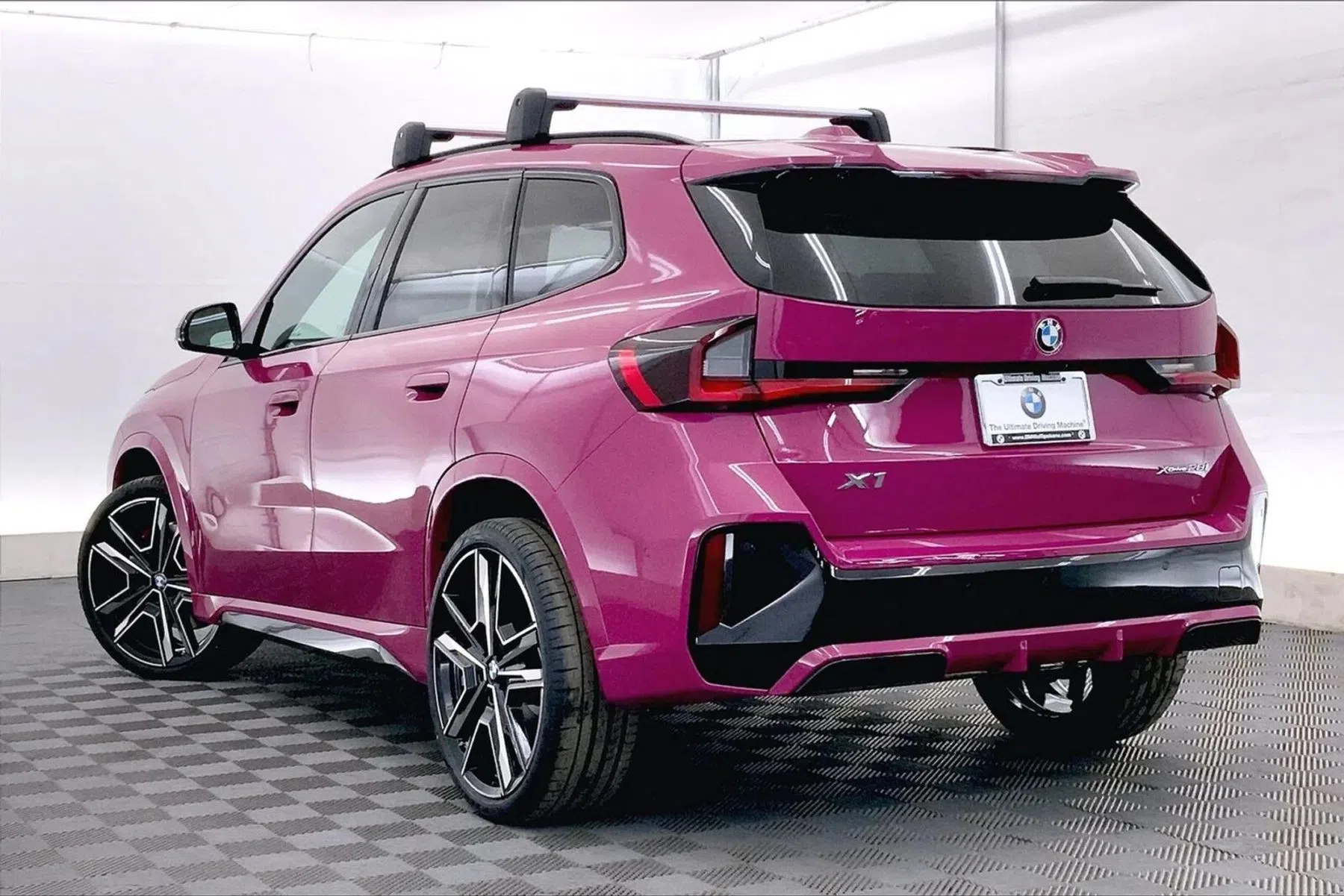 Waarom het een goed idee is om grote velgen op je BMW te bestellen