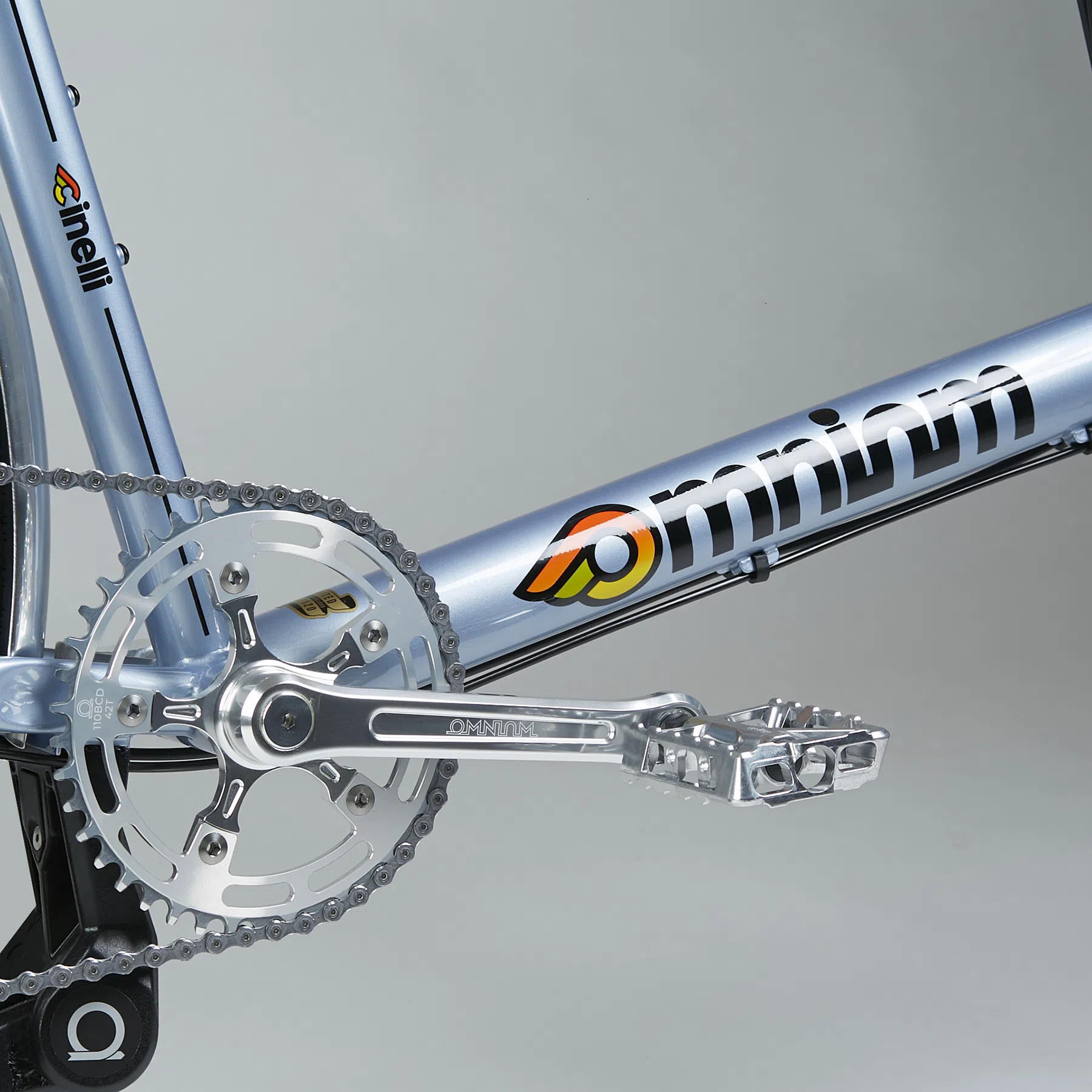 OMNIUM supercargo