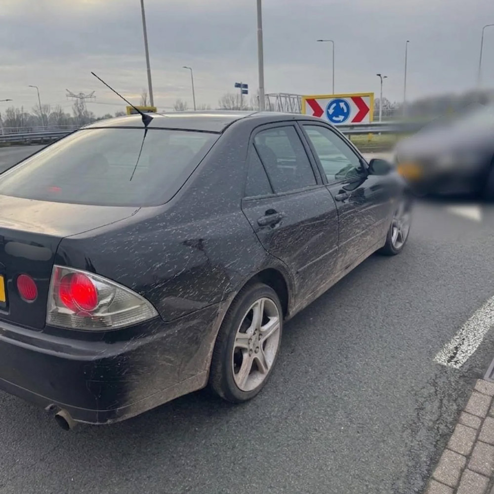 Lexus IS in beslag genomen