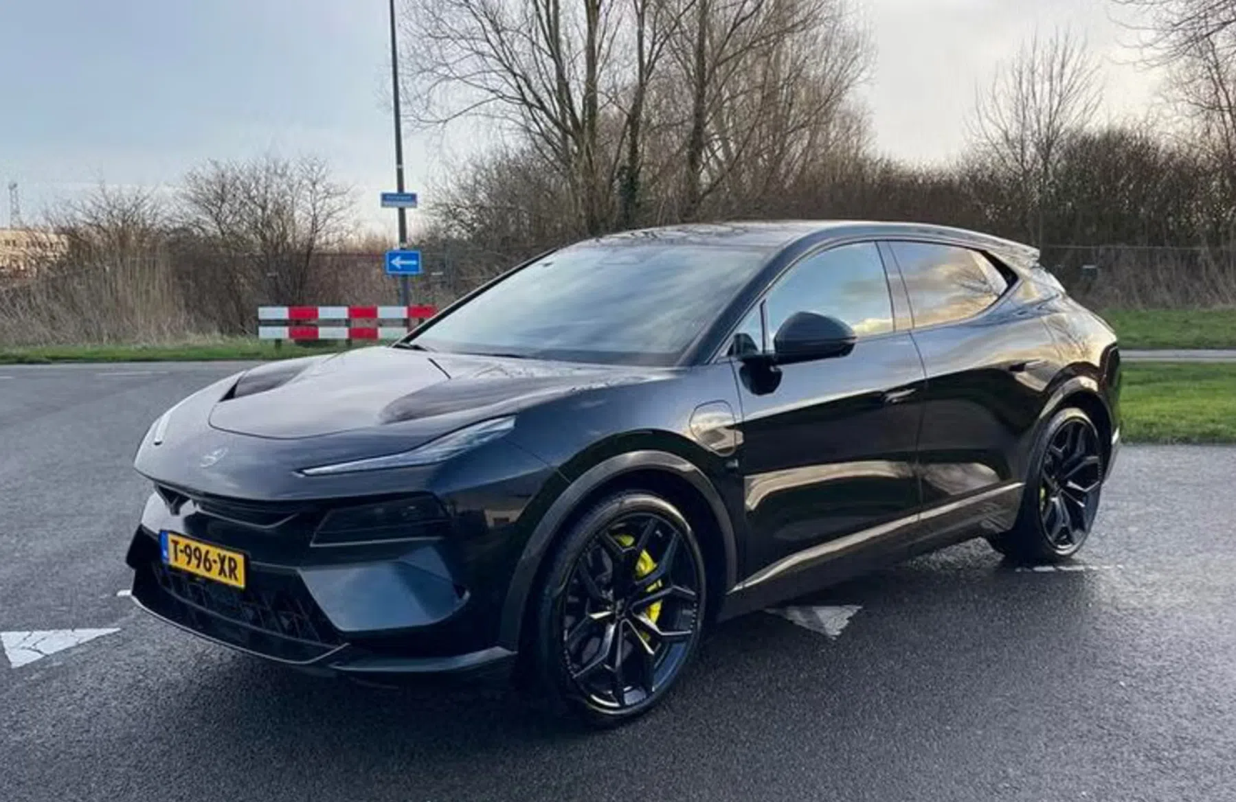 lotus-eletre-marktplaats-1
