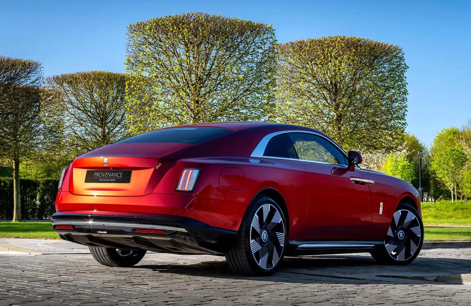 rolls-royce-spectre
