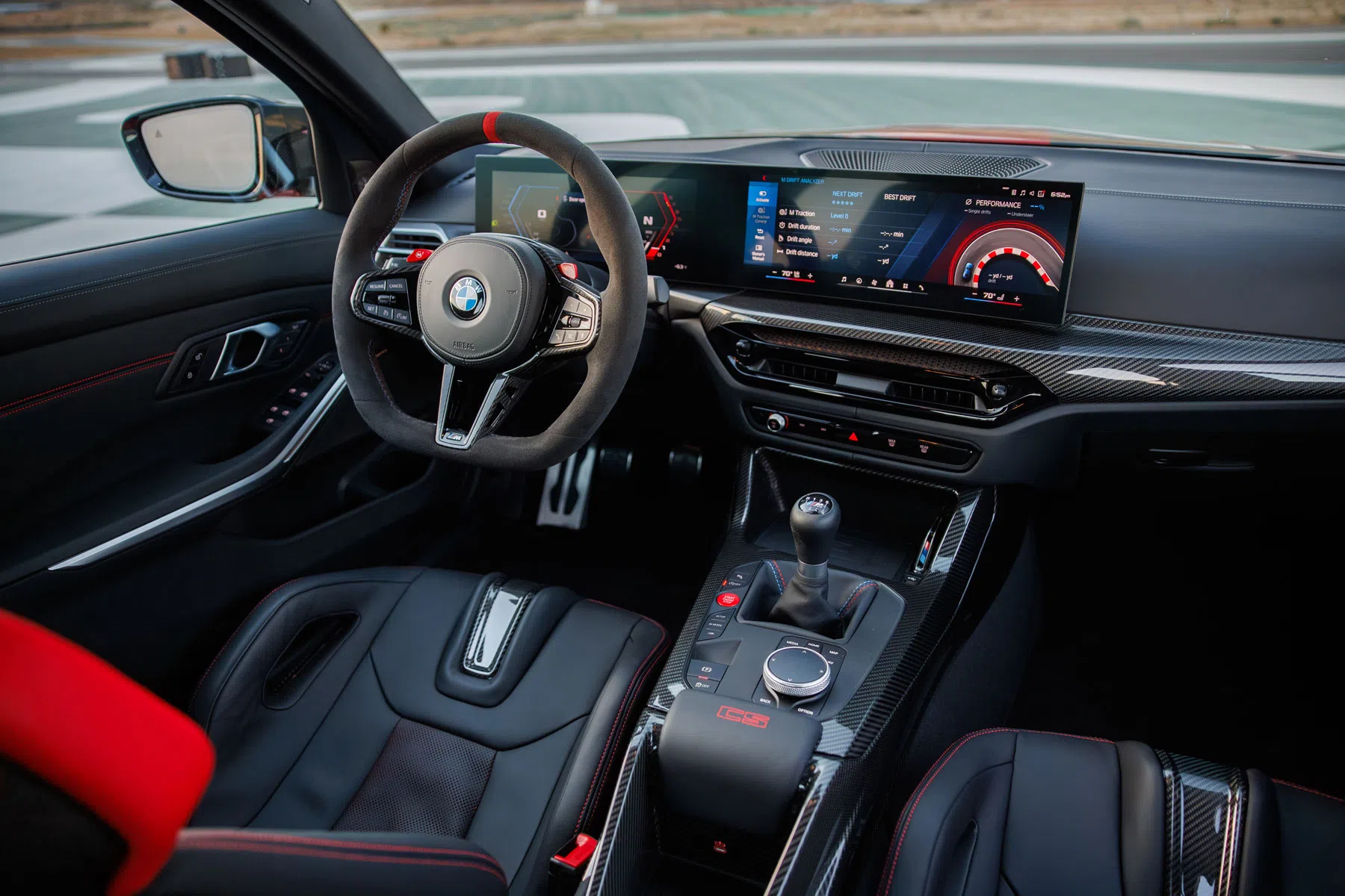 BMW M3 CS met handbak verkoopt als warme broodjes