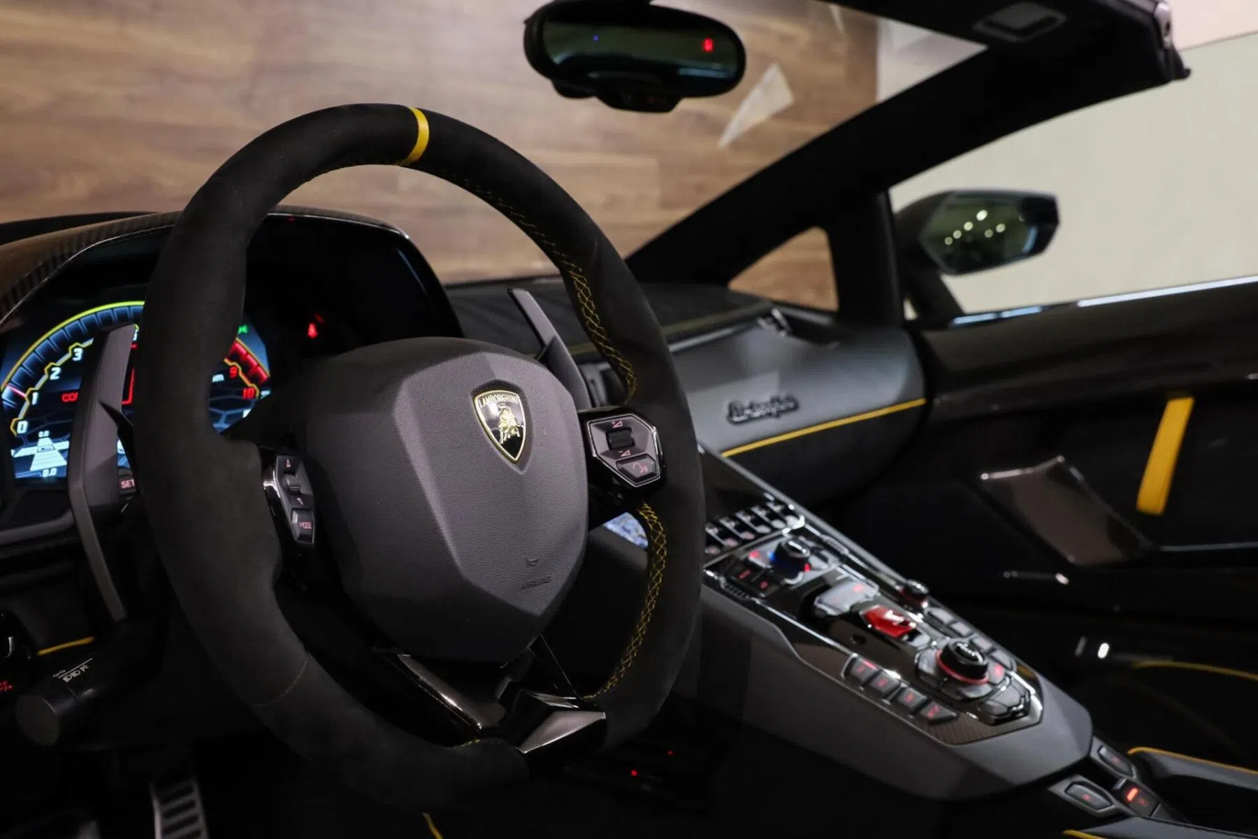 Lamborghini Aventador SVJ Roadster