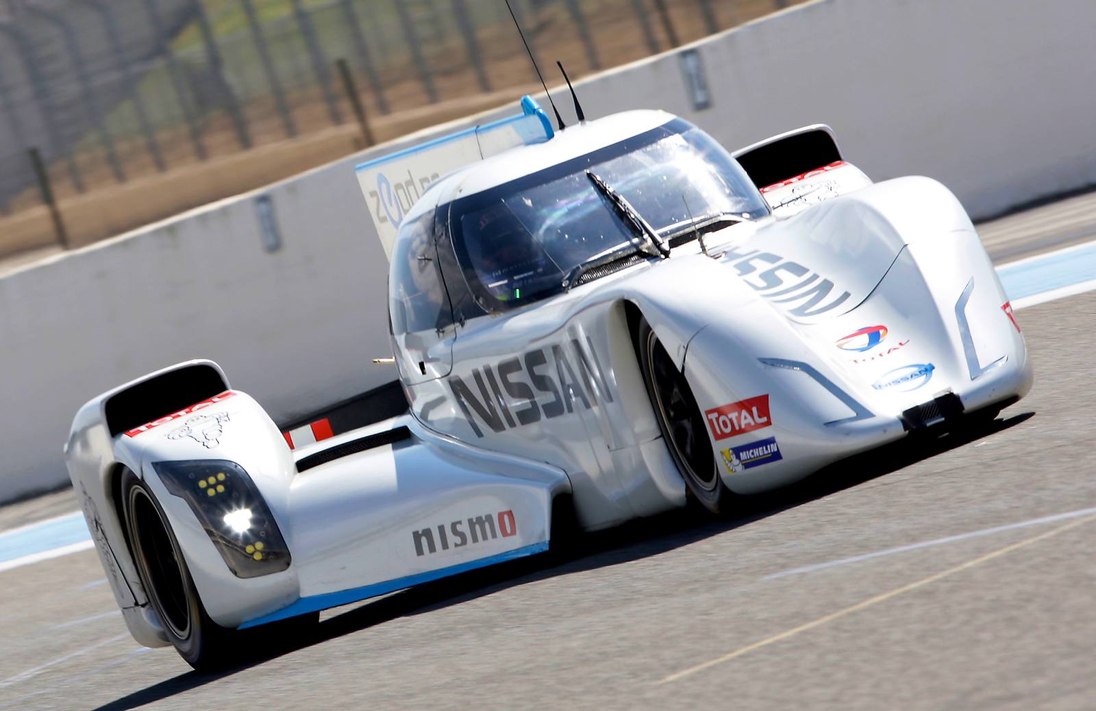 Nissan ZEOD RC