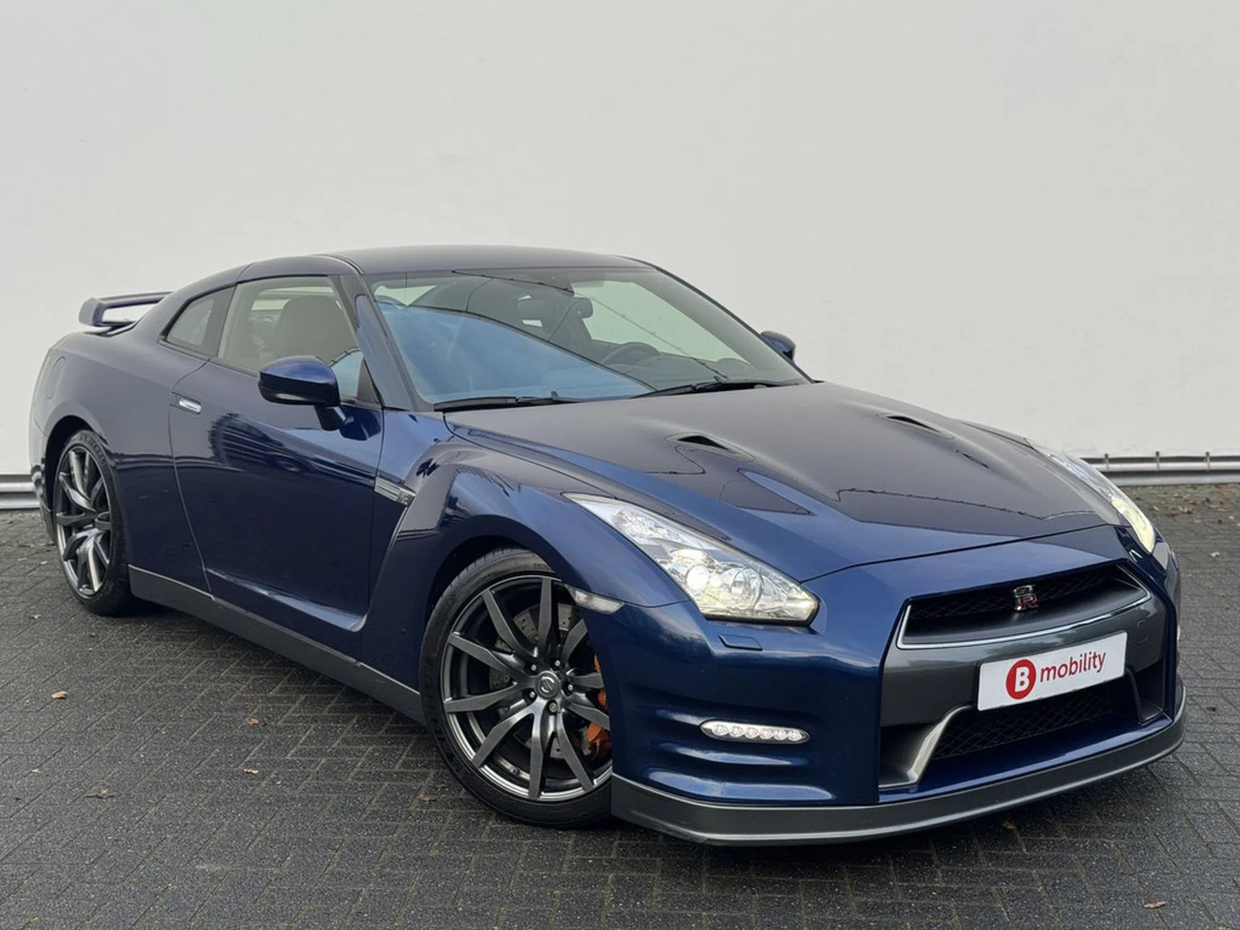 Nissan GT-R