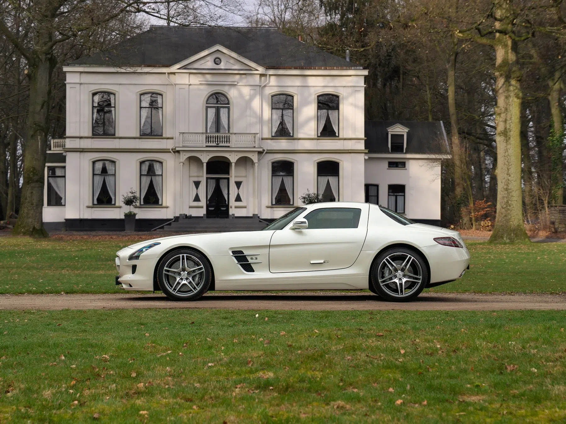 Mercedes SLS AMG