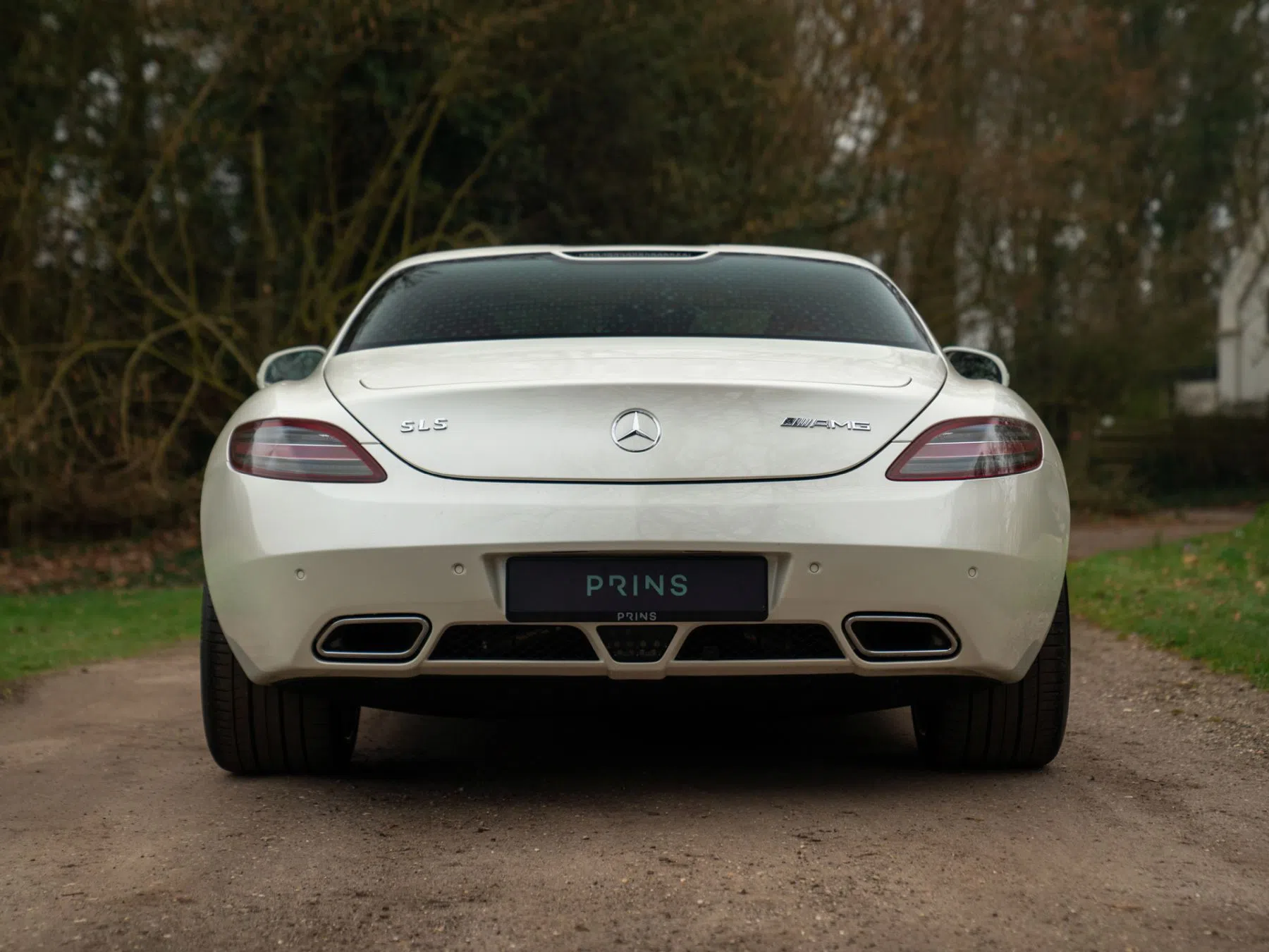 Mercedes SLS AMG