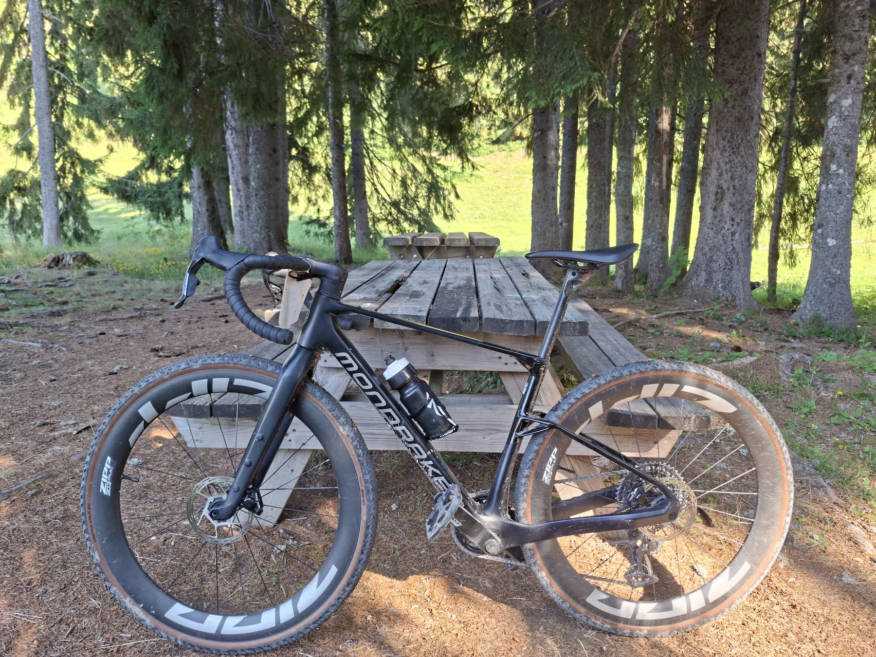 De Mondraker Arid Carbon RR: een héérlijke gravelbike!