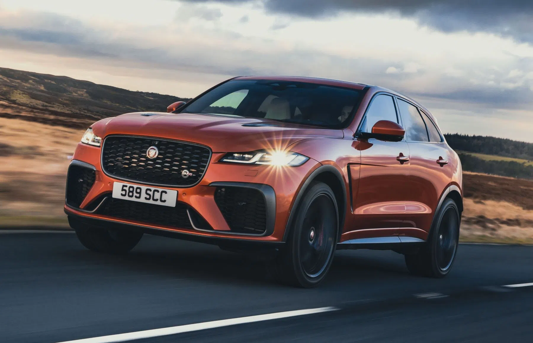 Jaguar F-Pace SVR