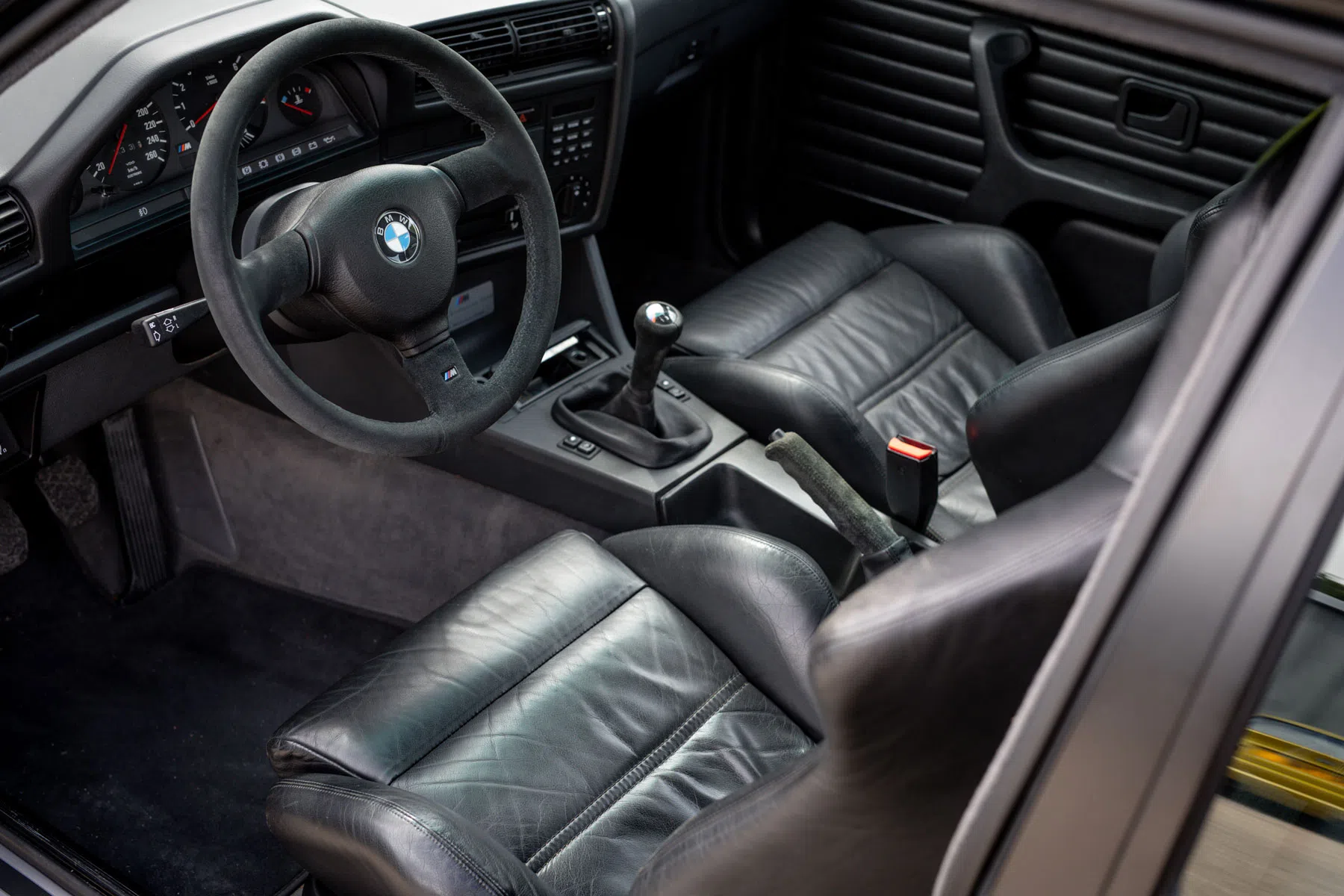 BMW E30 M3 Sport Evo