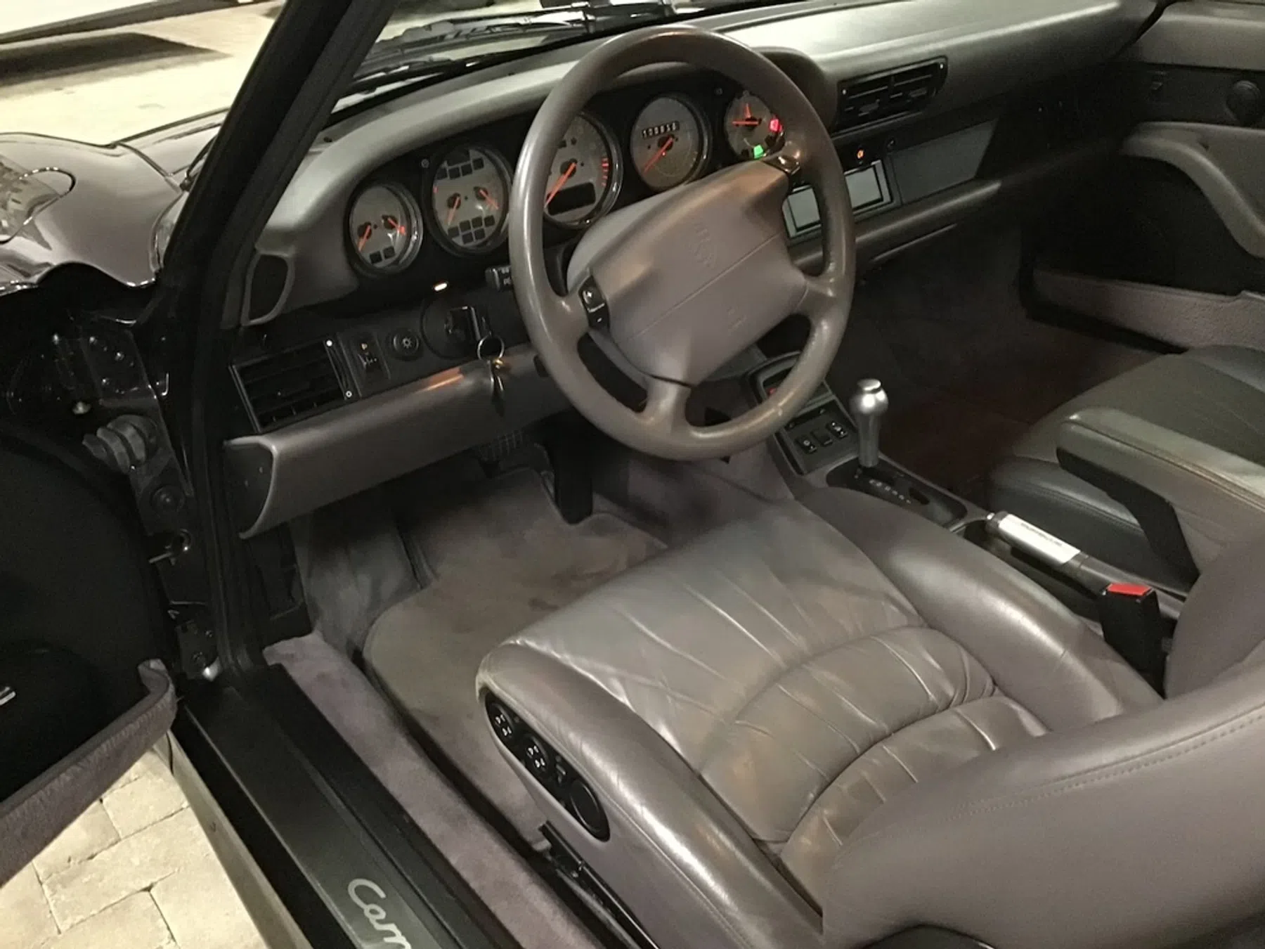 https://www.autoblog.nl/nieuws/je-wint-e-250-000-welke-autos-ga-je-daarvan-kopen-7047970